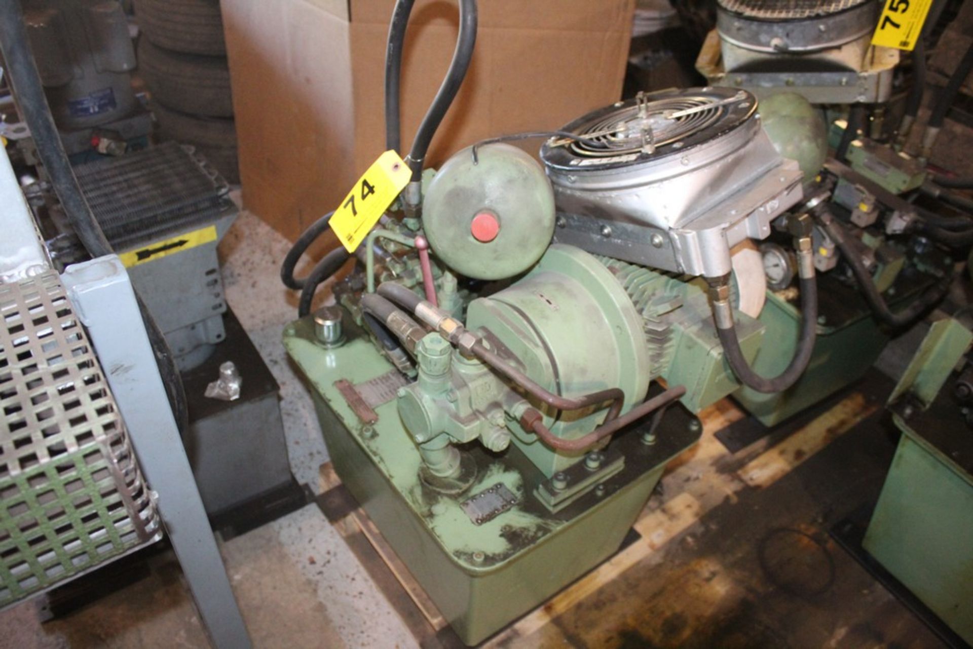 REXROTH HYDRAULIC PUMP WITH TANK