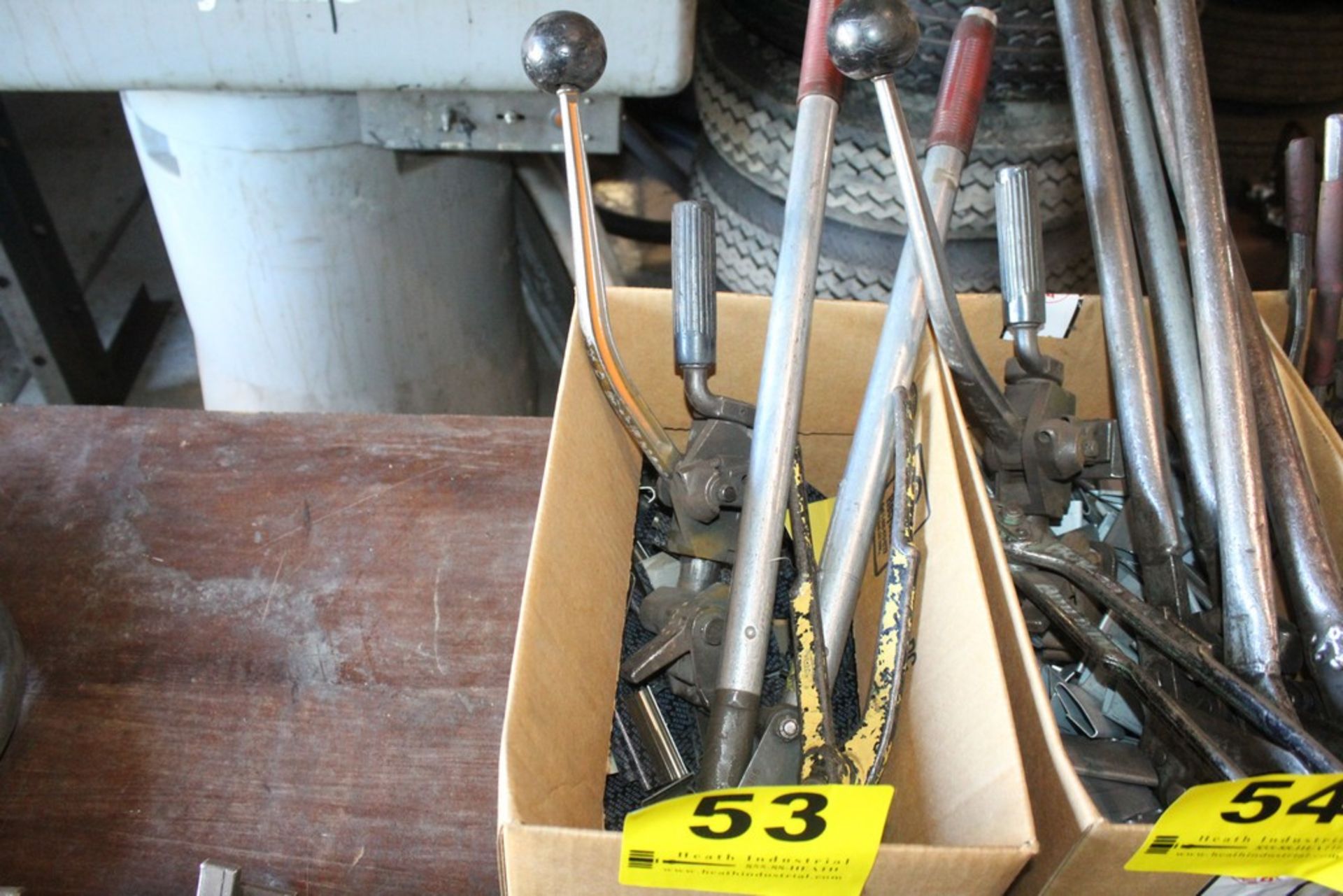 ASSORTED BANDING TOOLS AND SUPPLIES IN BOX