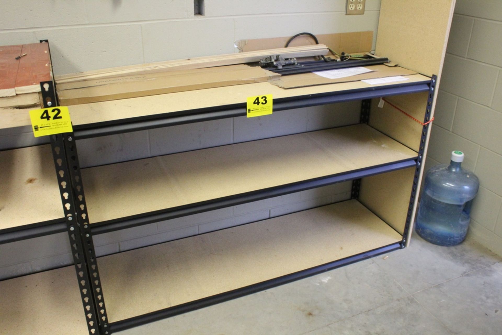 SHELVING UNIT 60" X 18" 36"