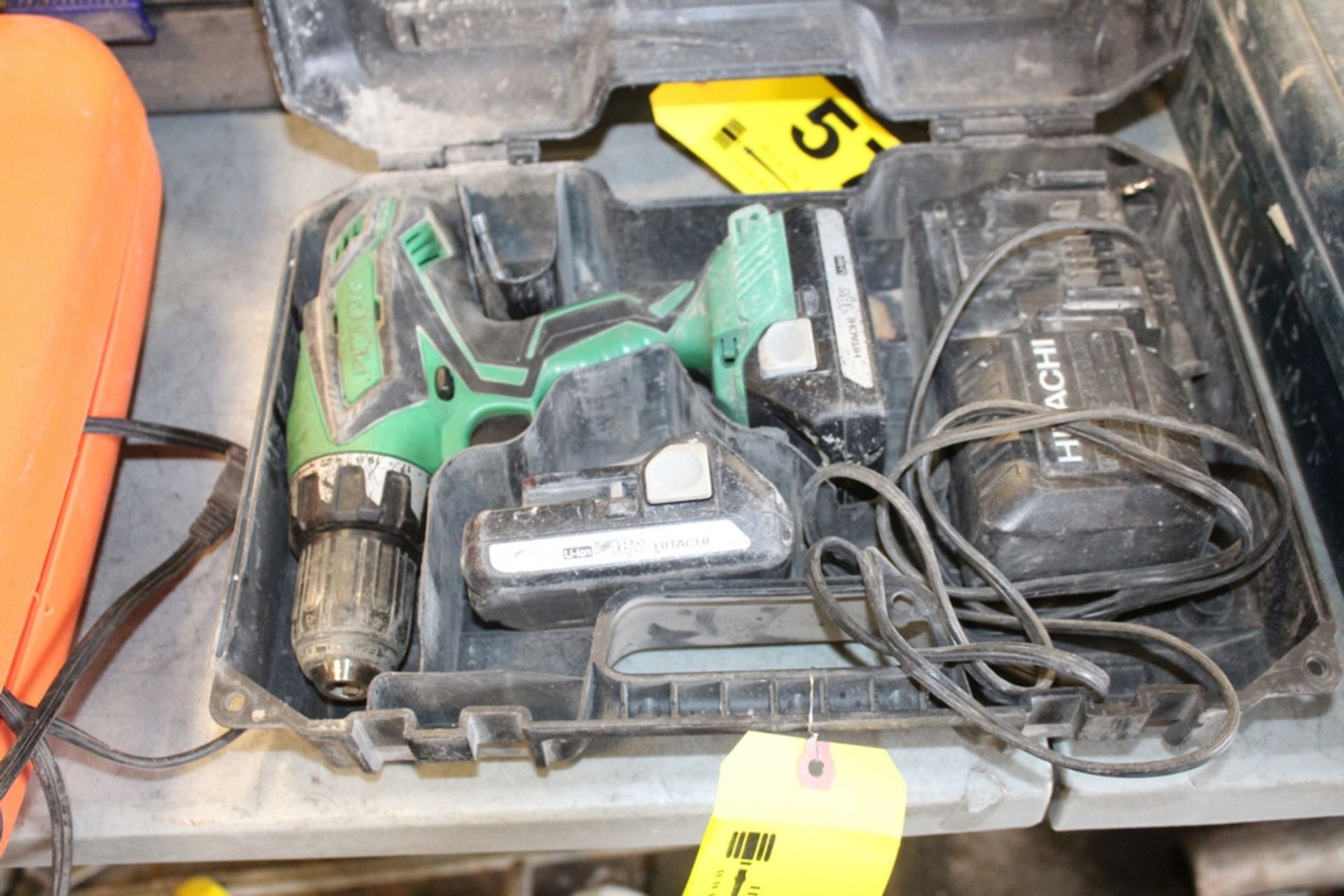 HITACHI 18 VOLT LI-ION DRIVER WITH CHARGER AND BATTERY