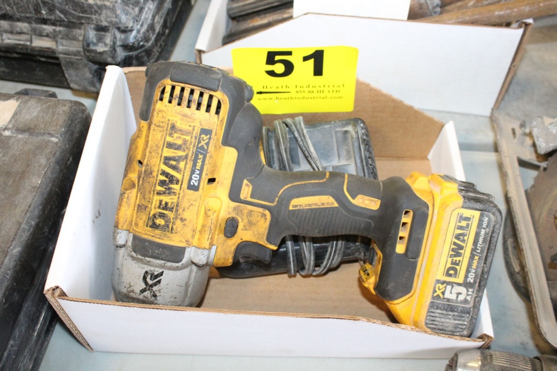 DEWALT 20 VOLT LITHIUM 1/2" DRIVER WITH CHARGER AND BATTERY