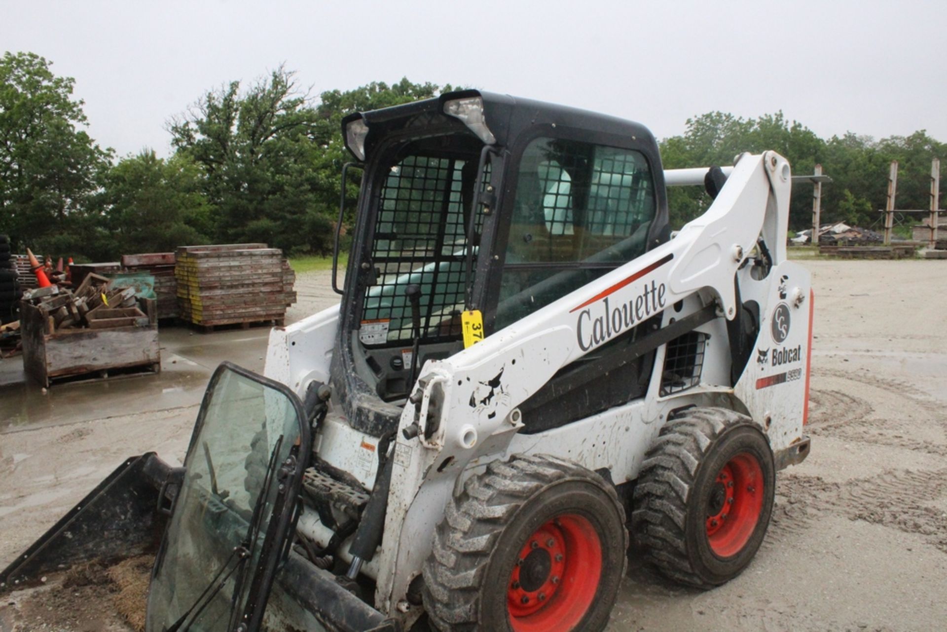 BOBCAT MODEL S590 SKID STEER LOADER AR9R15725: (2016) Enclosed Rops, Two Speed, Aux. Hydraulics, - Image 2 of 9