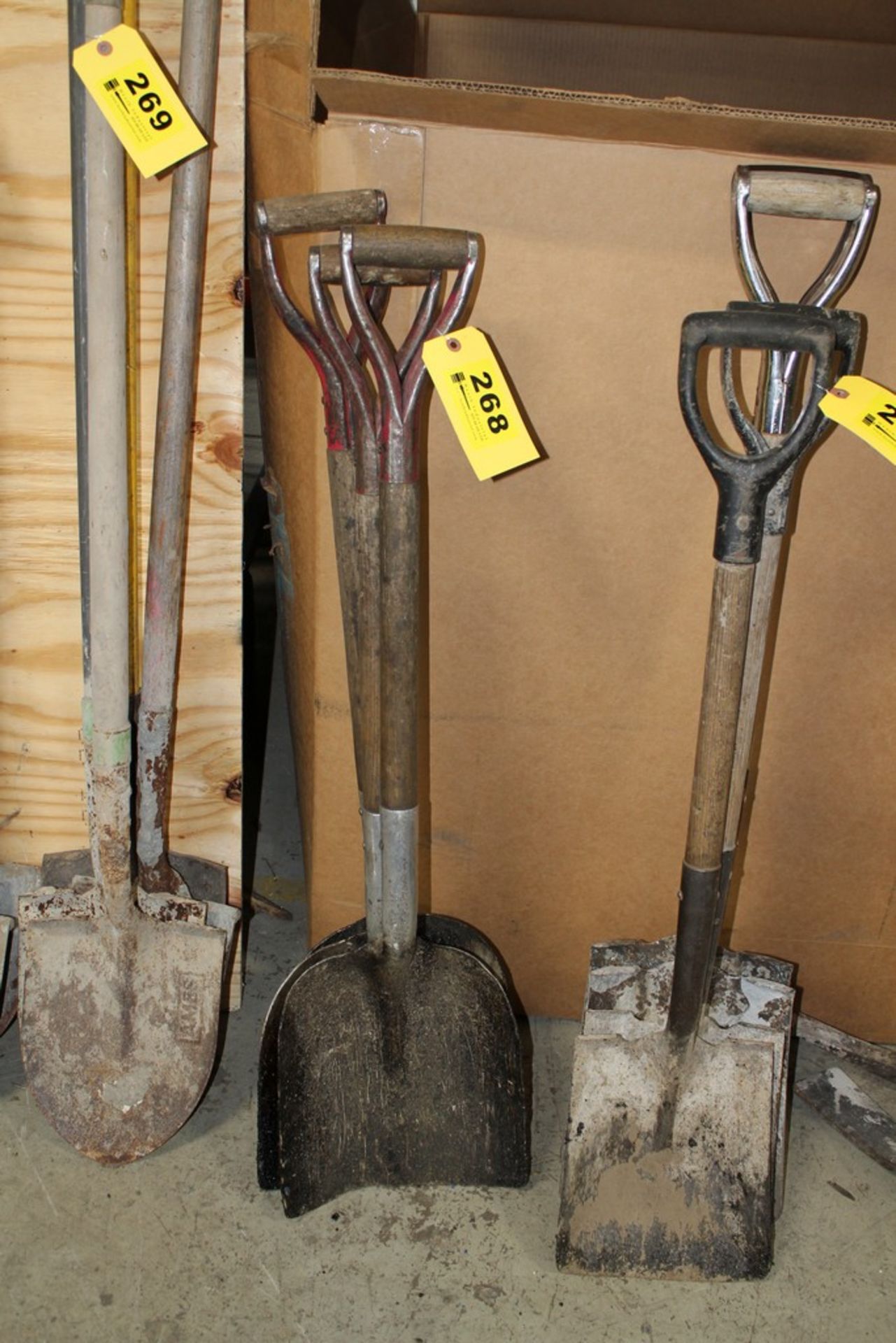 (3) SCOOP SHOVELS