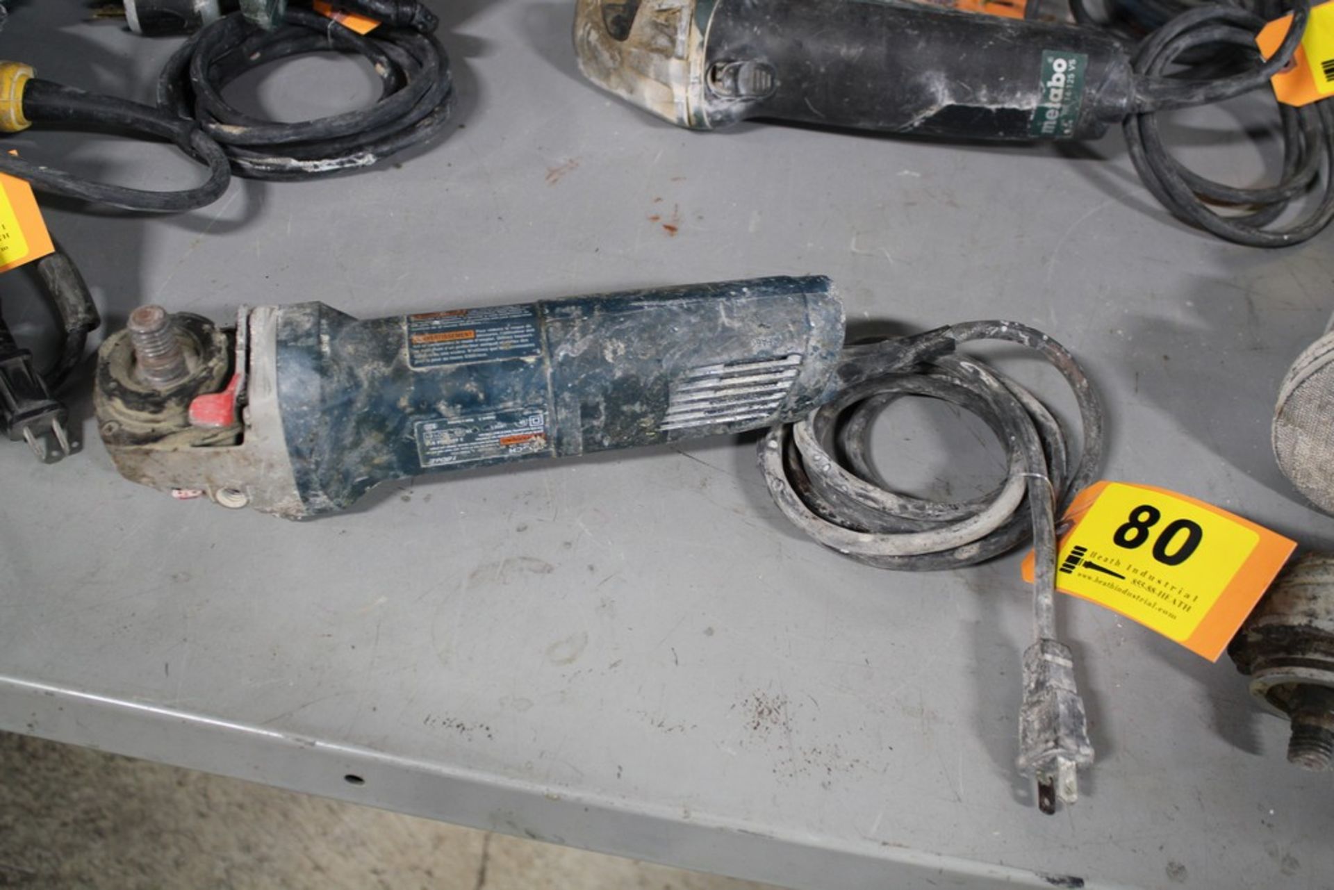 BOSCH ELECTRIC ANGLE GRINDER