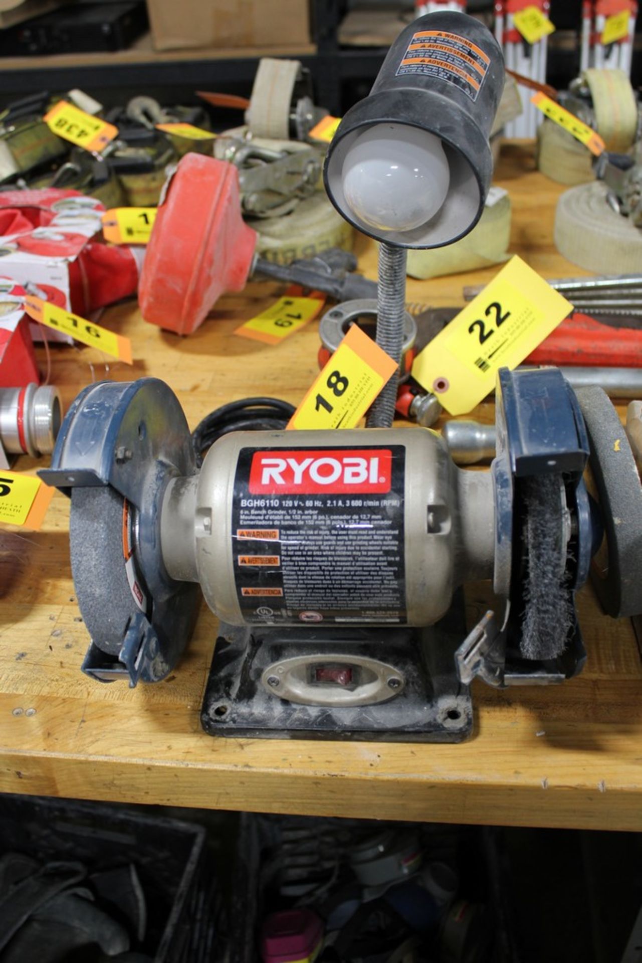 RYOBI 6" DOUBLE END BENCHTOP GRINDER