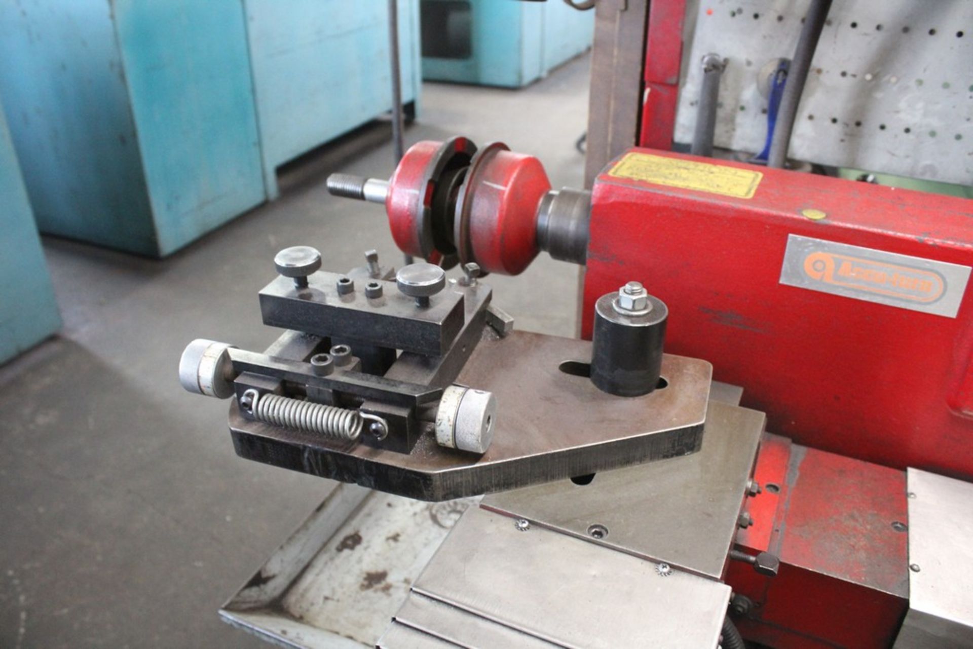 Accu-Turn Drum Rotor Brake Lathe with Tooling - Image 4 of 5