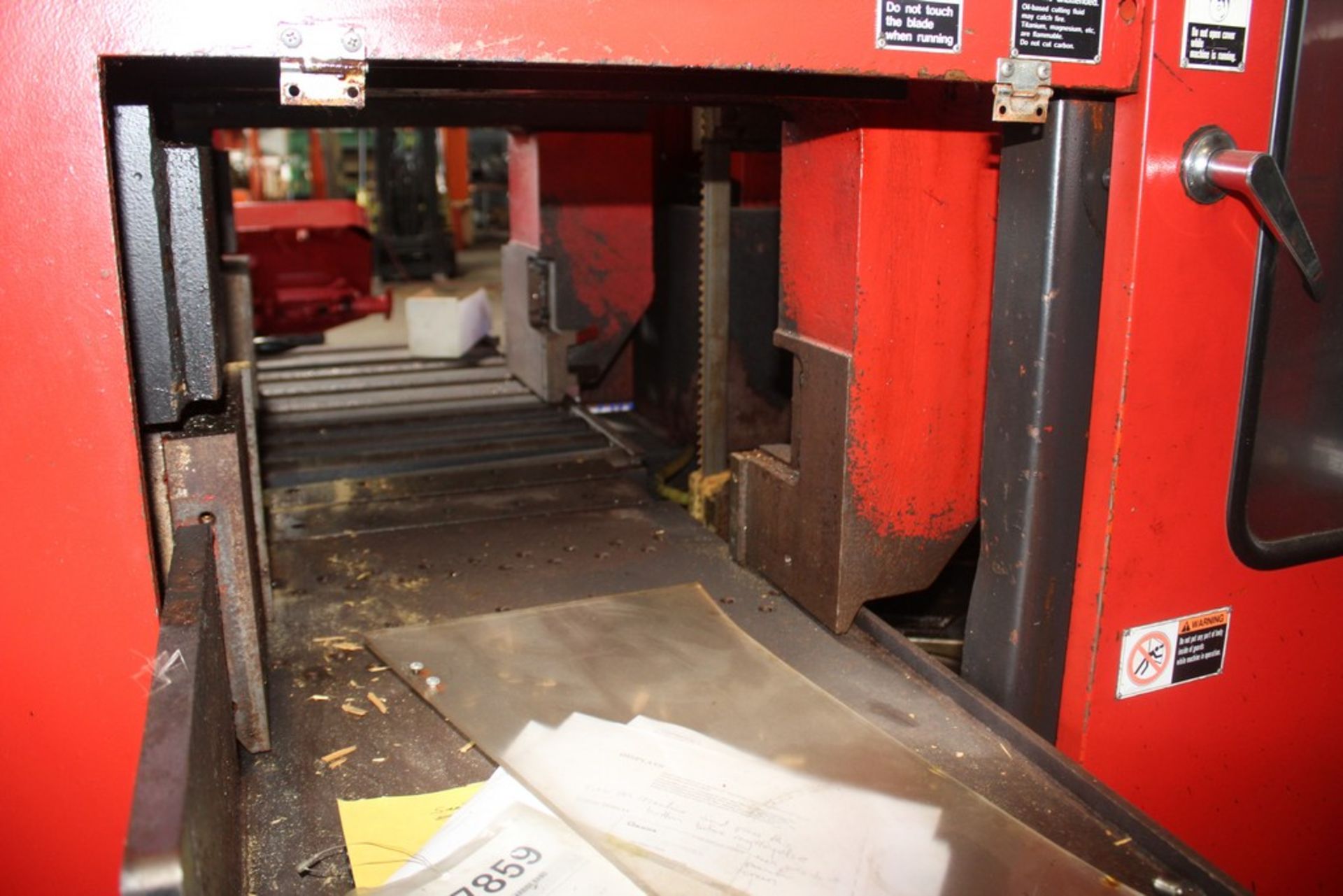 16.9" AMADA CTB400 CNC VERTICAL CARBIDE BAND SAW, S/N 40850029 (1998), 1.18" TO 16.9", CUTTING - Image 3 of 5