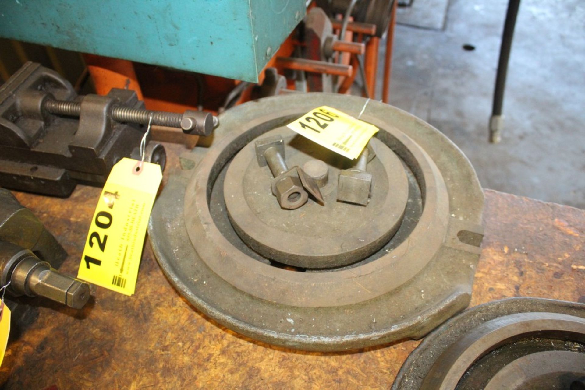 ROTARY VISE BASE