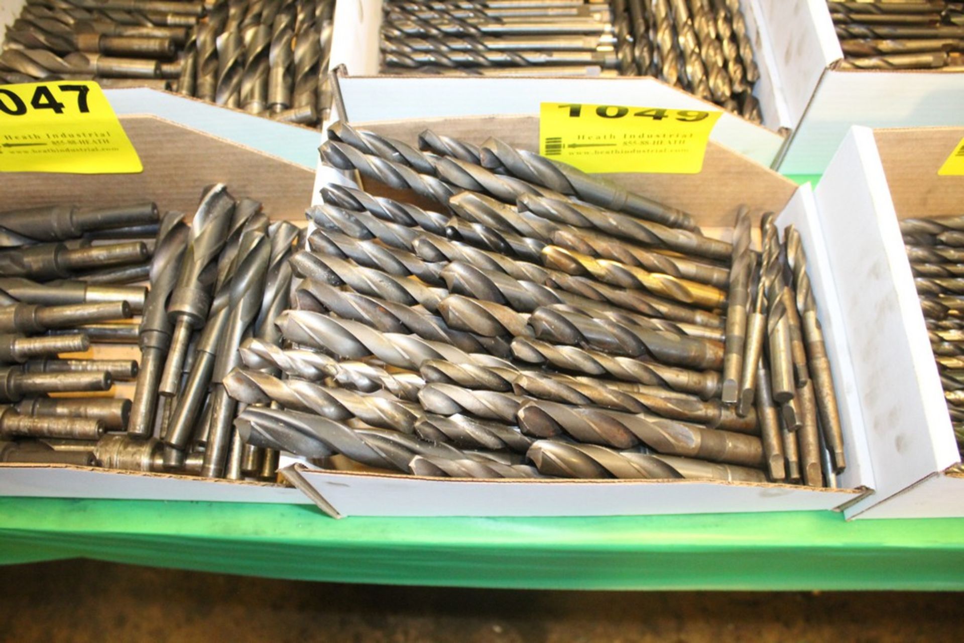 LARGE QTY OF STRAIGHT SHANK DRILL BITS