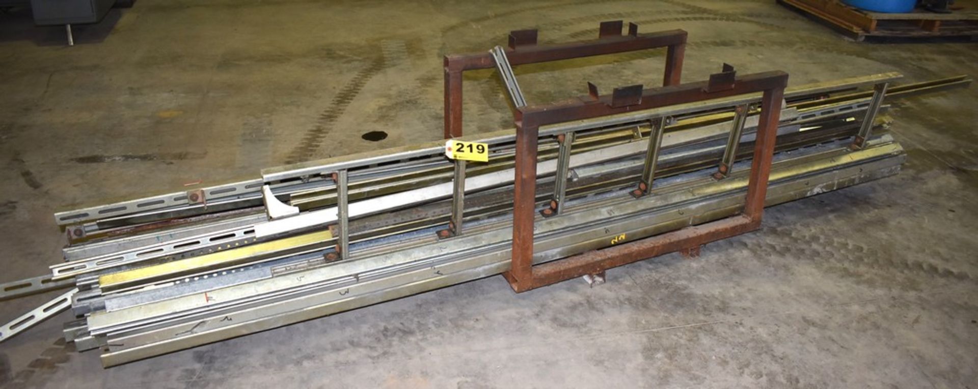 (LOT) Slotted Steel Strut Channel: Miscellaneous Lengths up to 12' - Steel Skid Included - Image 3 of 4