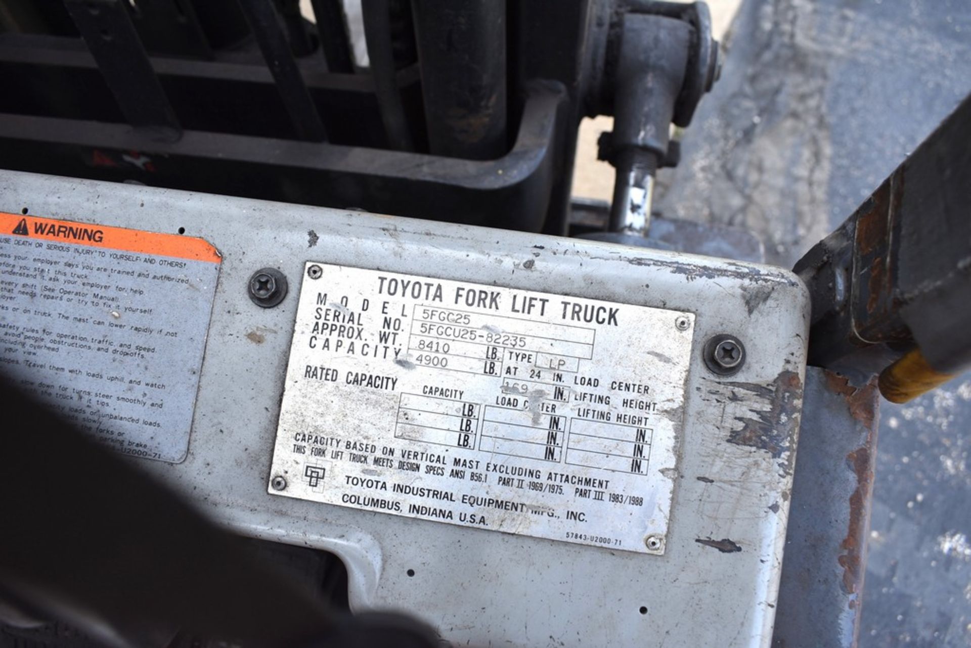 Toyota Model 5FGC25 Cushion Tire Lift Truck, Serial Number: 5FGCU25-82235 ( New 1994 ), 5000 Lbs - Image 9 of 10