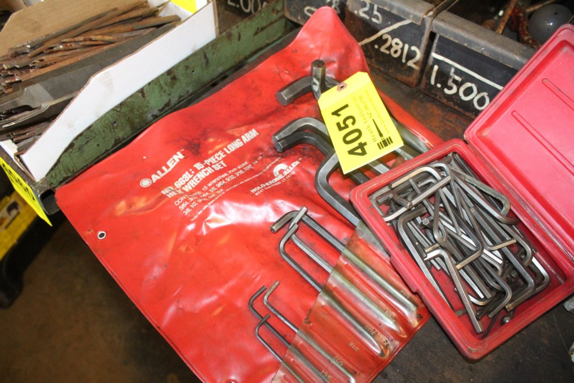 ALLEN WRENCH LONG ARM SET W/ ASSORTED ALLEN WRENCHES