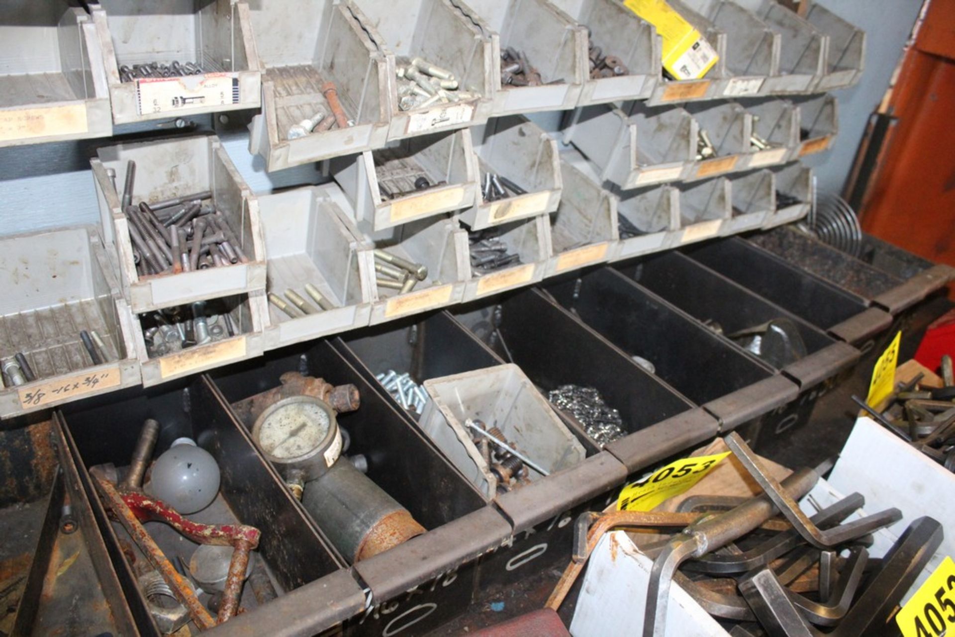 (22) METAL BINS W/ ASSORTED HARDWARE - Image 3 of 3