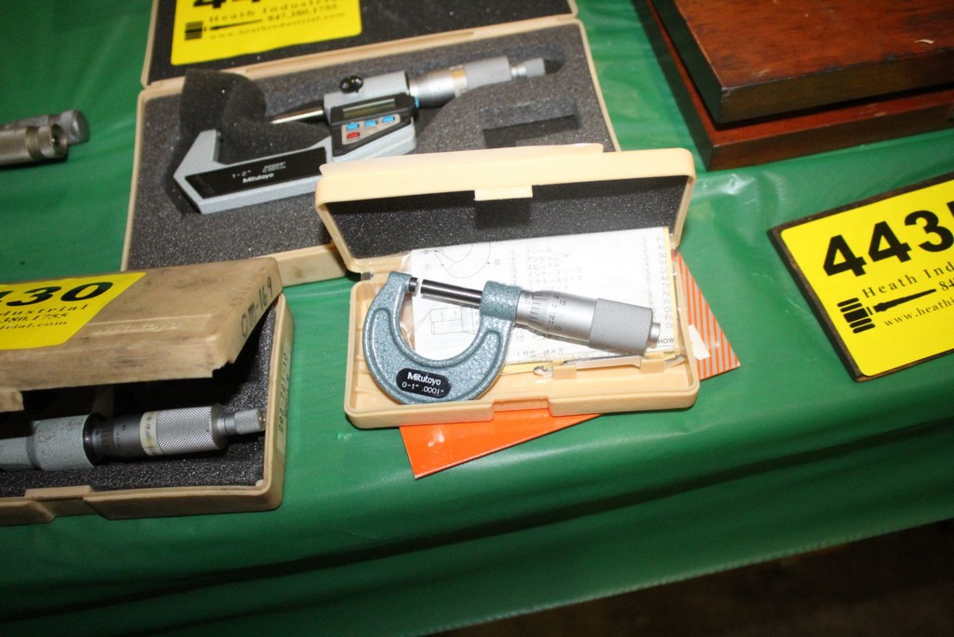 MITUTOYO 0-1" MICROMETER