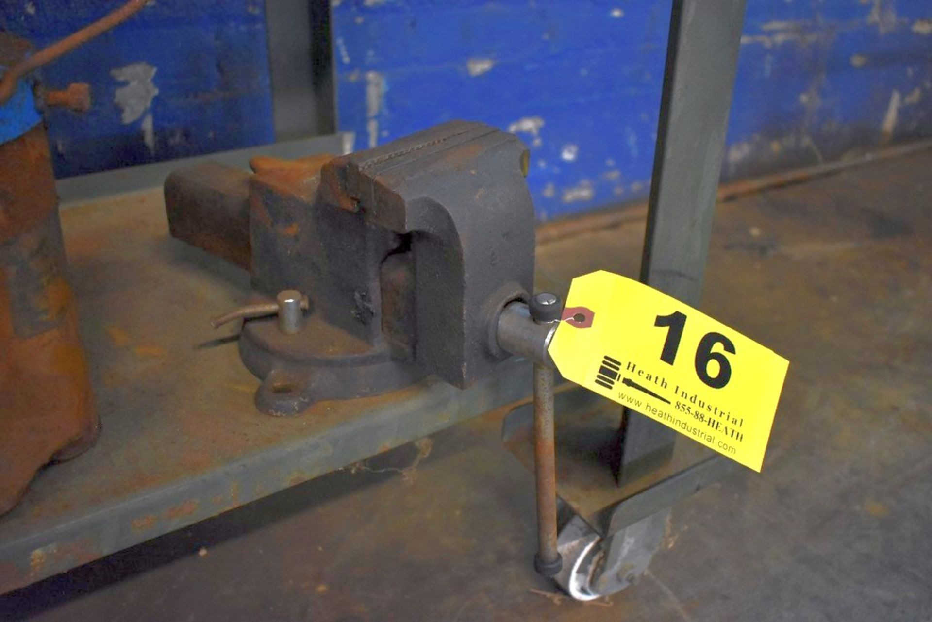 4" BENCH VISE