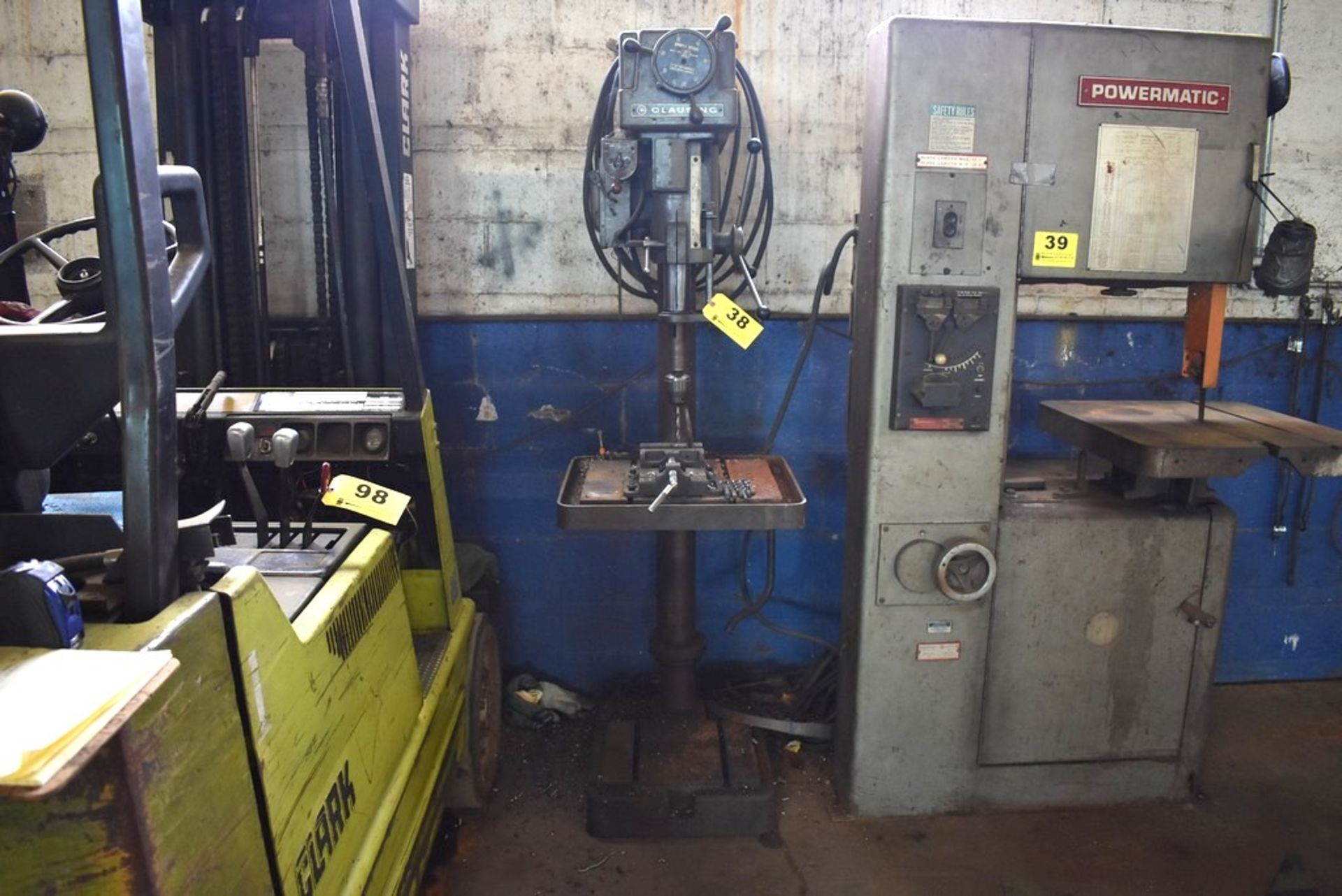 CLAUSING 20” SERIES 22 DRILL, S/N 501382, WITH T-SLOT TABLE AND BASE