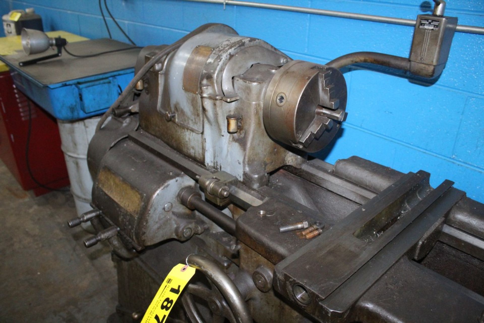 SOUTH BEND 16" X 36" TOOLROOM LATHE S/N 8124HKR12, WITH 3-JAW CHUCK - Image 3 of 5