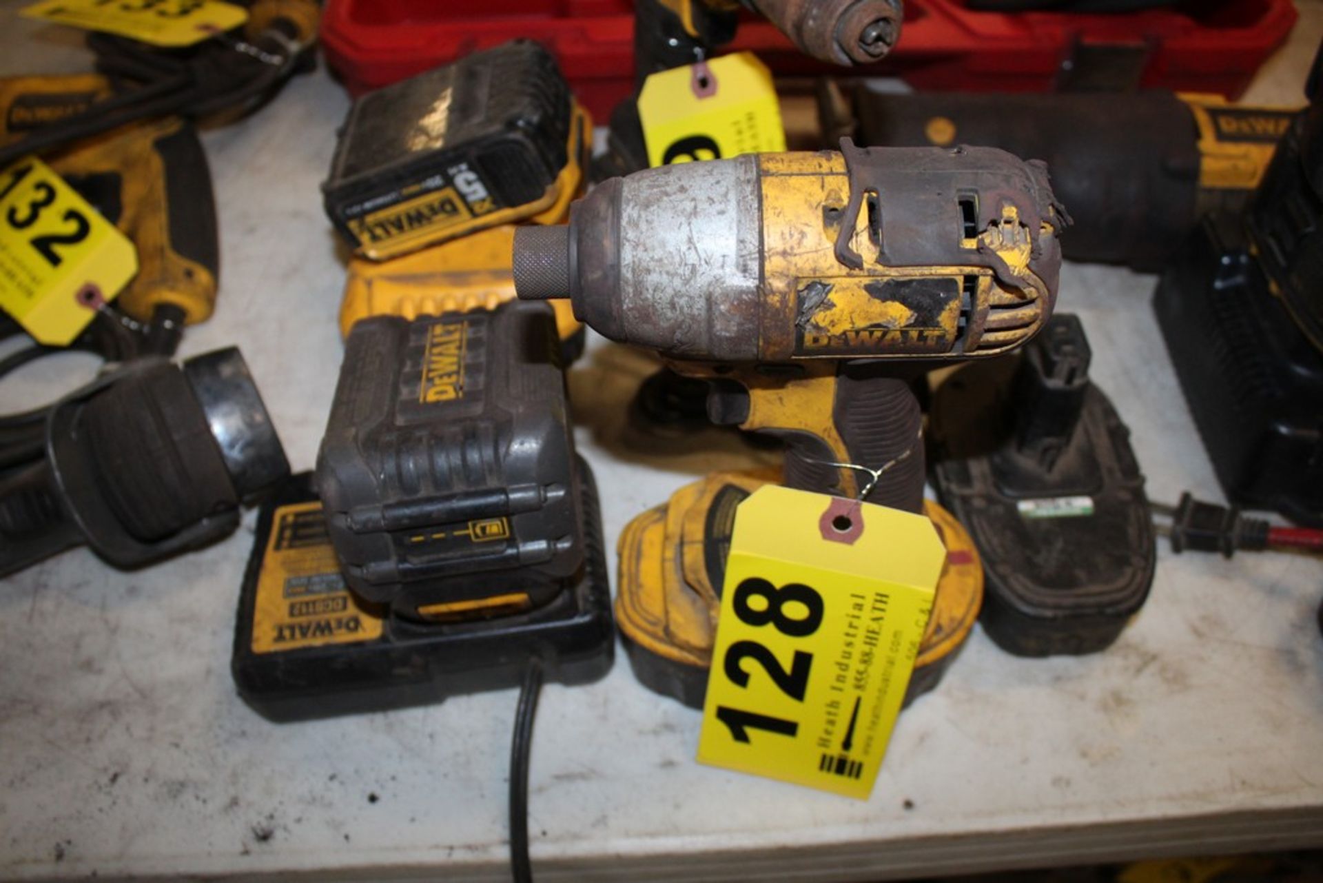 DEWALT MODEL DC825 CORDLESS DRIVER WITH BATTERY AND CHARGER