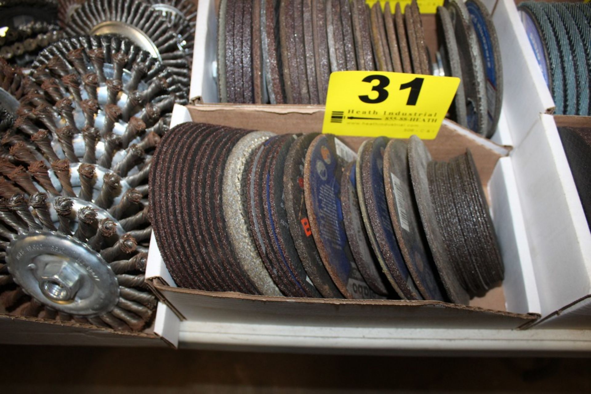ASSORTED GRINDING AND CUT-OFF WHEELS IN BOX