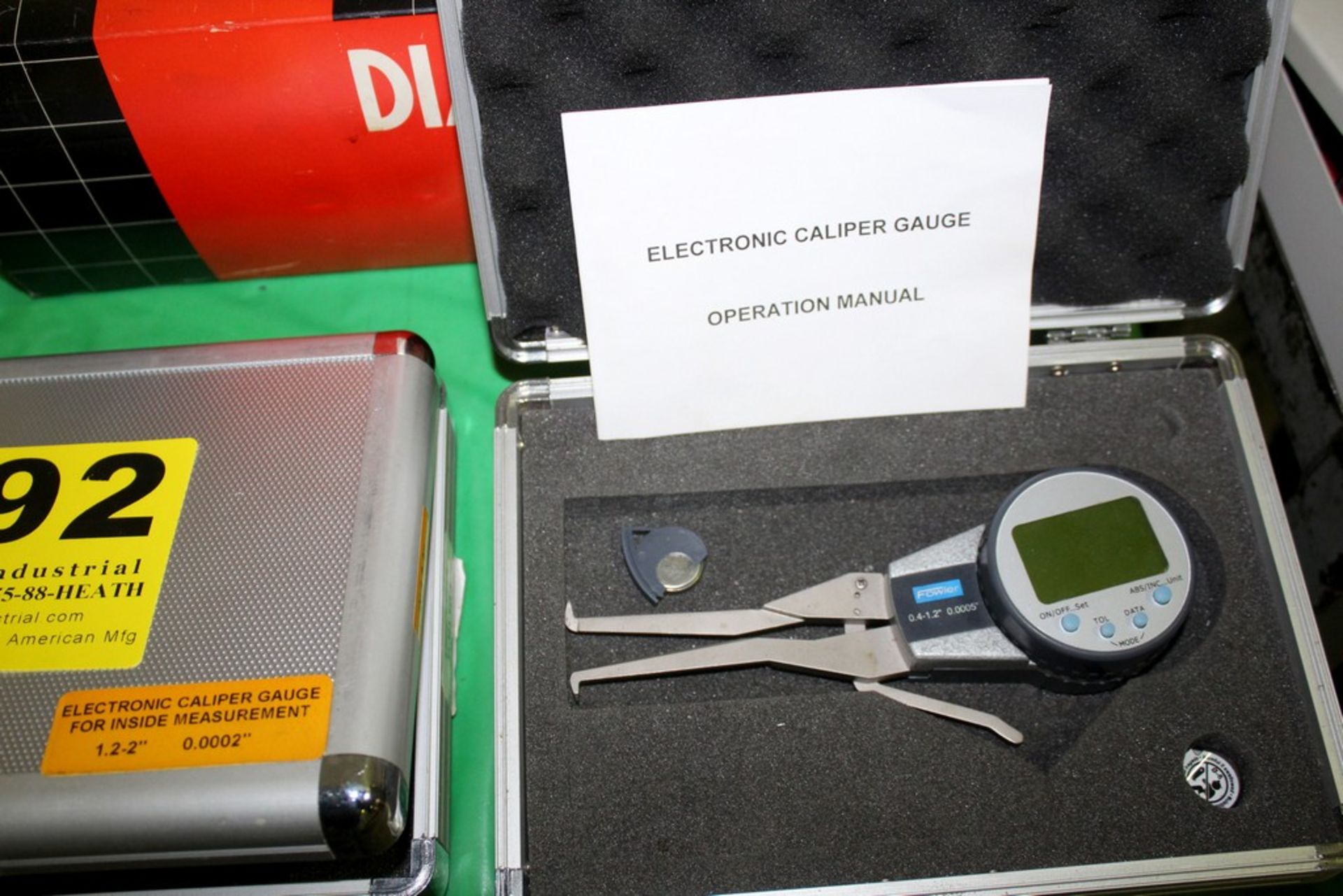 FOWLER DIGITAL INSIDE CALIPER GAGE 0.4"-1.2"