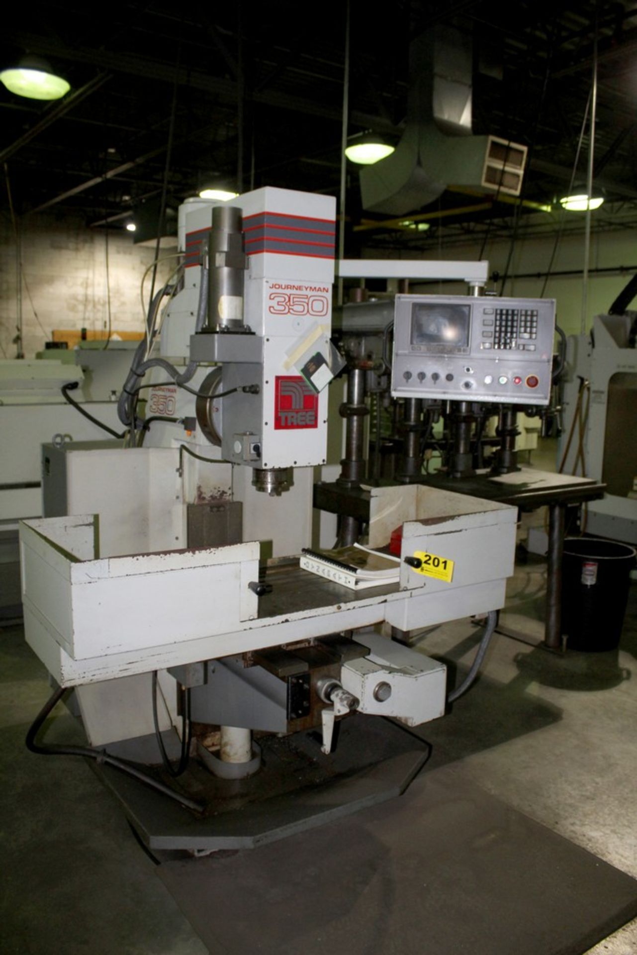 TREE MODEL JOURNEYMAN 350 CNC VERTICAL MILL, S/N 9-35-94-1005, 10”X38” TABLE, DYNAPATH DELTA