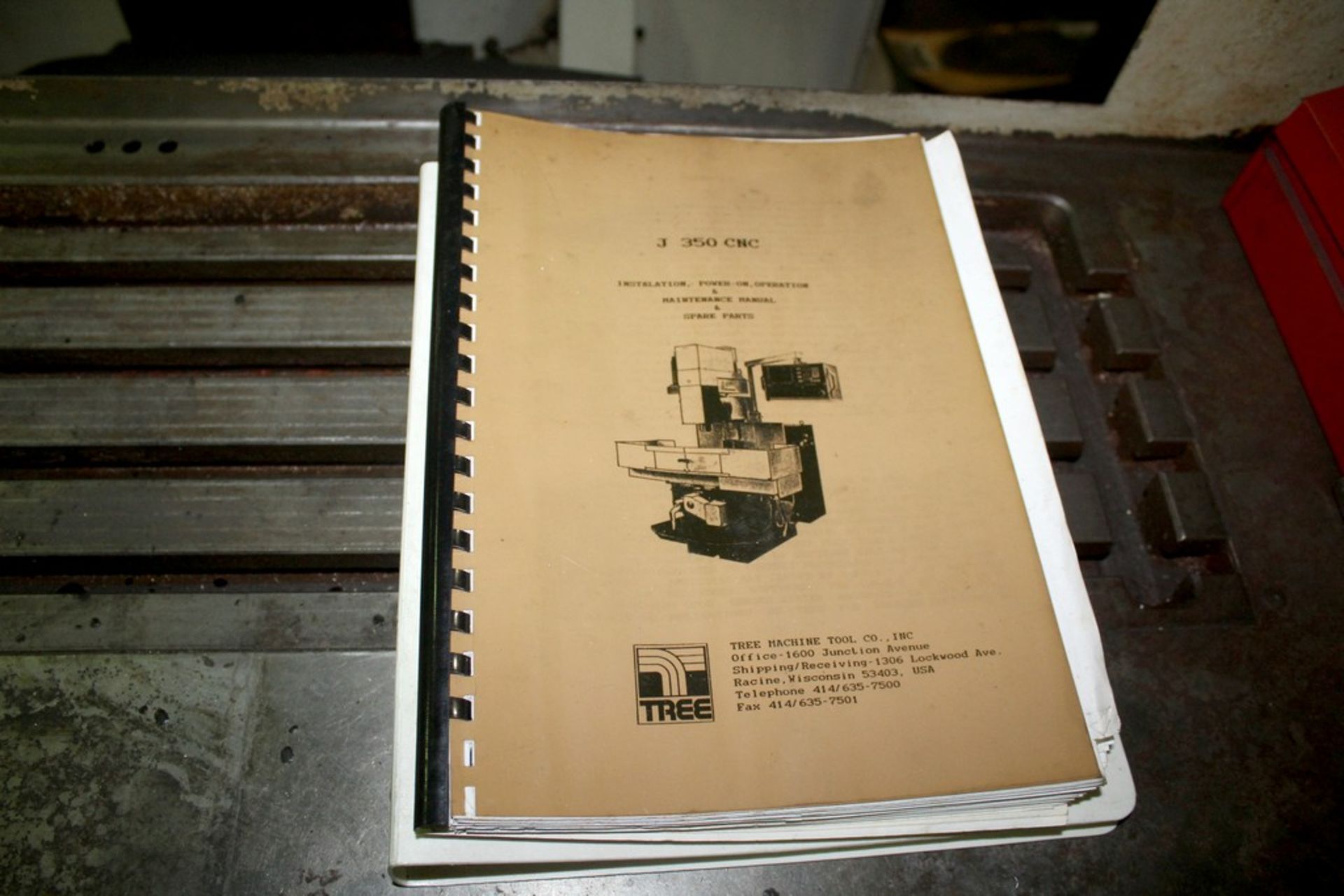 TREE MODEL JOURNEYMAN 350 CNC VERTICAL MILL, S/N 9-35-94-1005, 10”X38” TABLE, DYNAPATH DELTA - Image 6 of 8