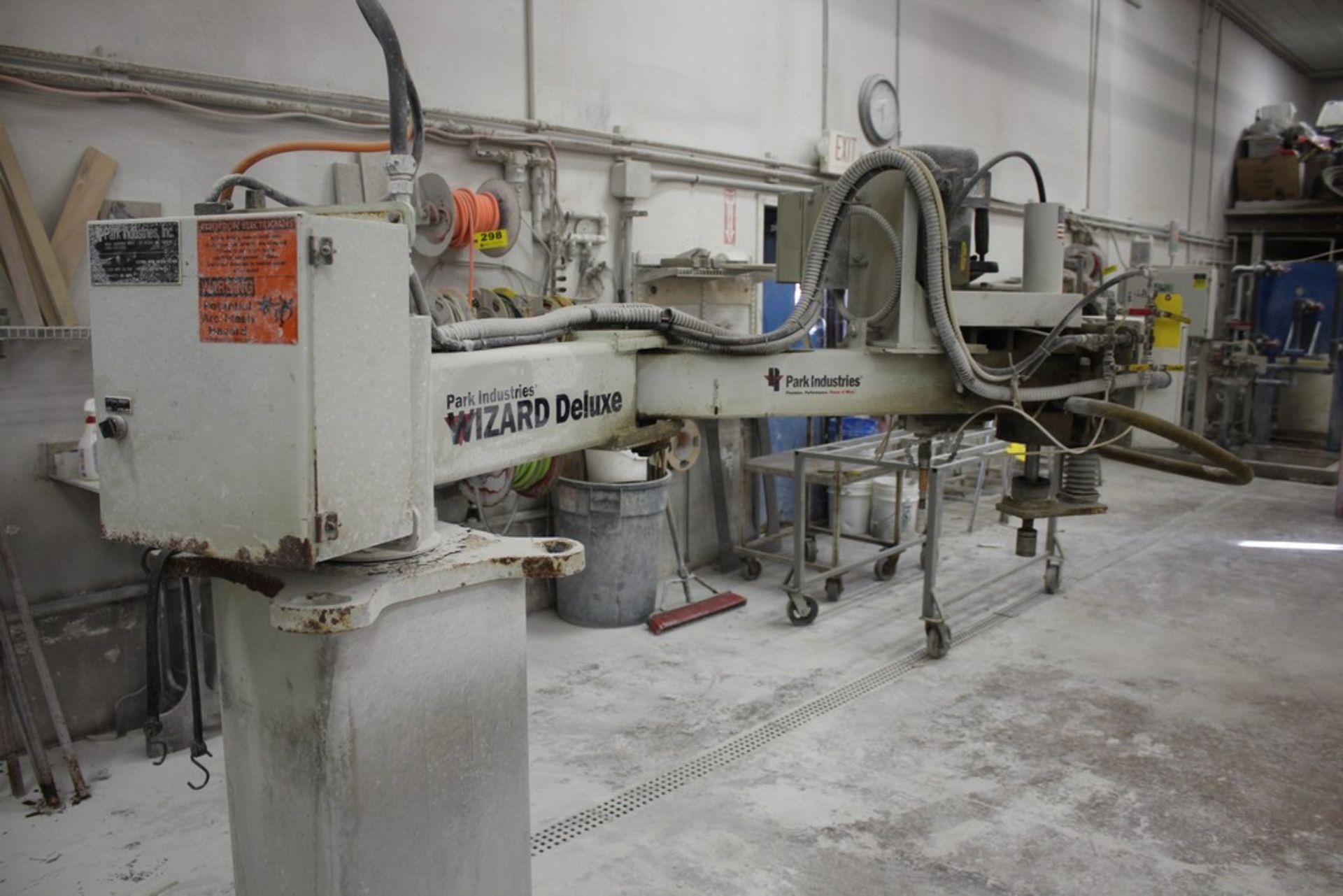 PARK INDUSTRIES MODEL WIZARD DELUXE RADIAL ARM WORKSTATION - Image 15 of 16
