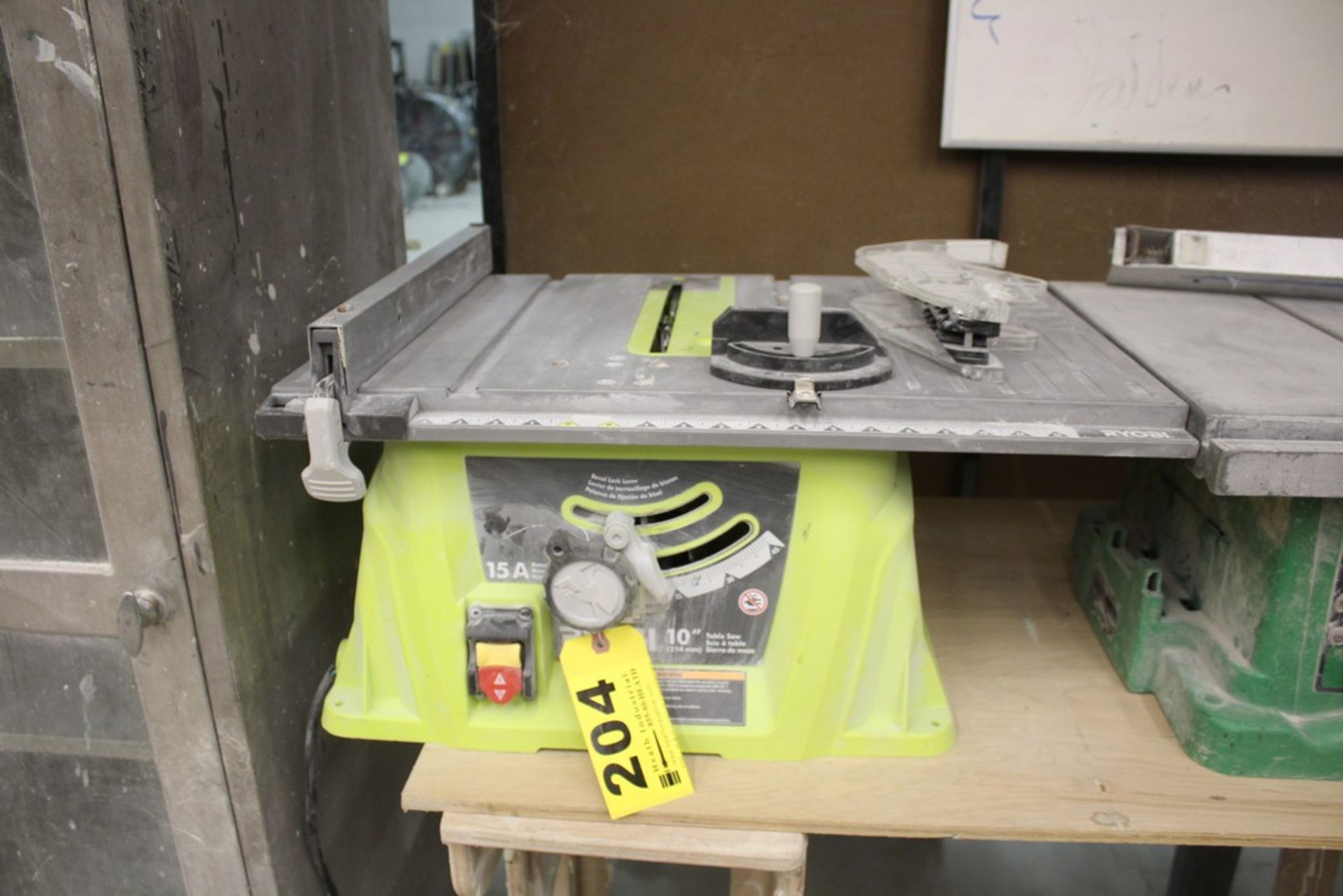 RYOBI 10" TABLE SAW