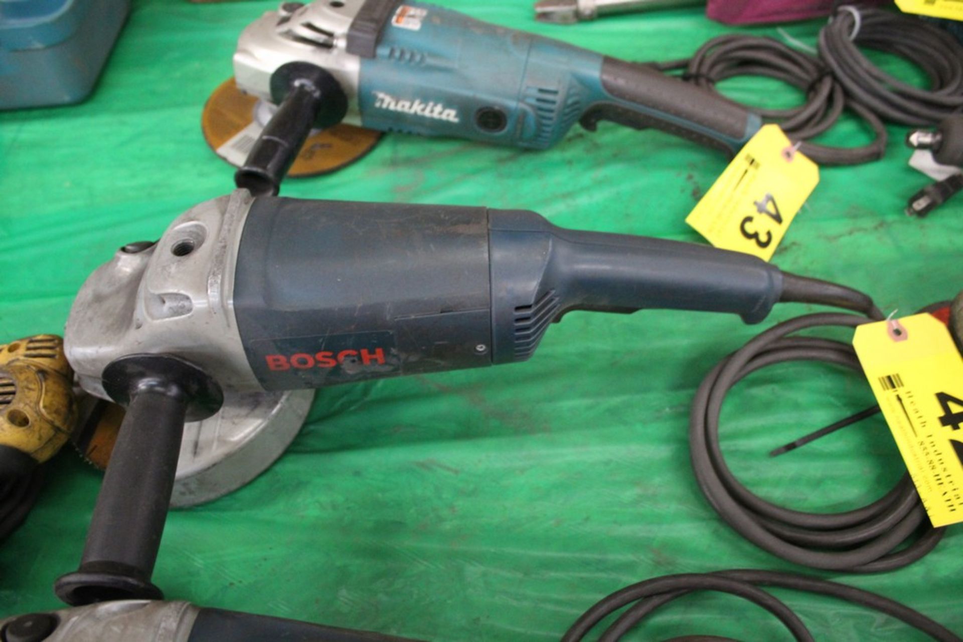 BOSCH 7" ELECTRIC ANGLE GRINDER / BUFFER