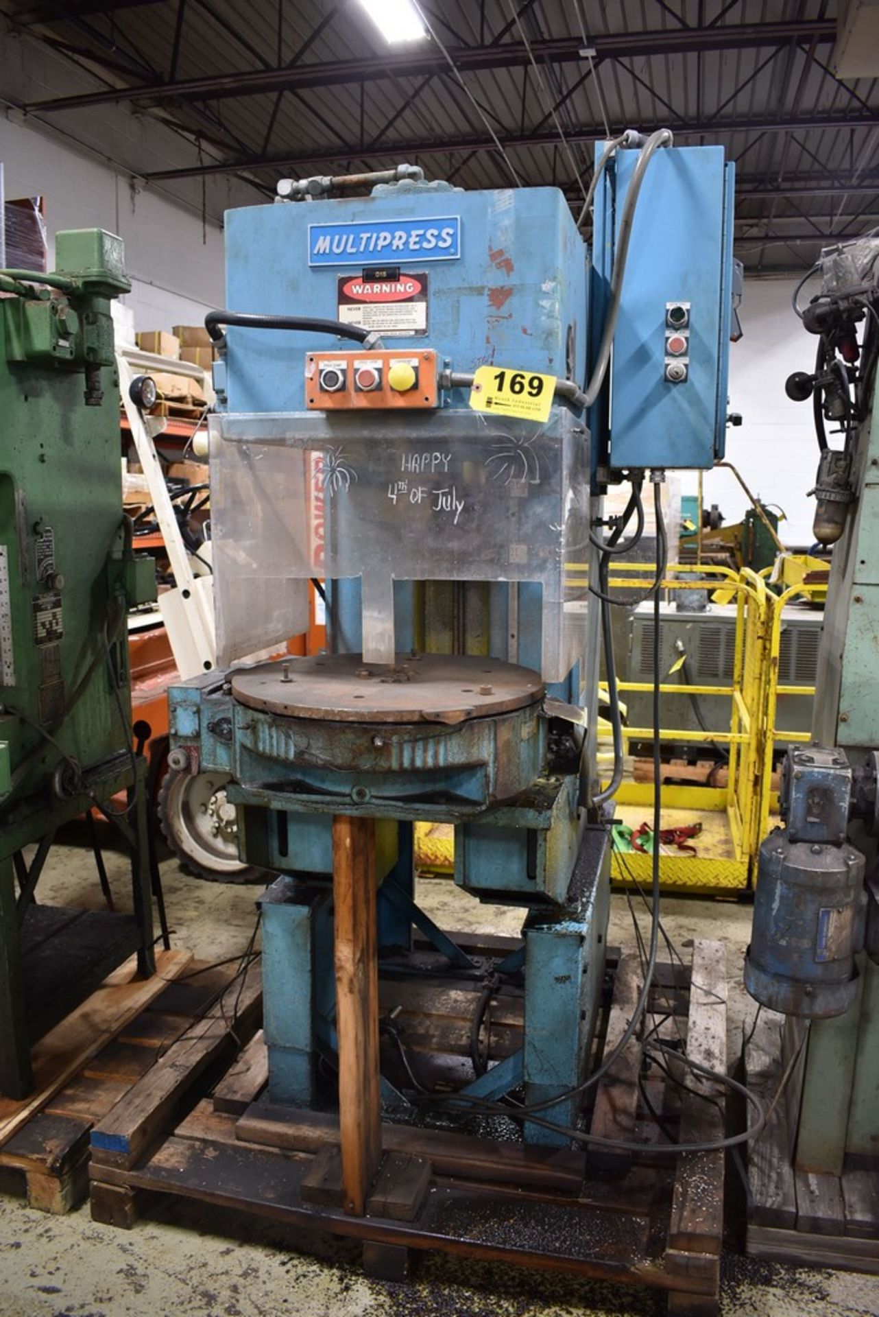 MULTIPRESS MODEL WT-100M 10 TON HYDRAULIC PRESS, WITH MODEL IT-103 INDEX TABLE, S/N 30208