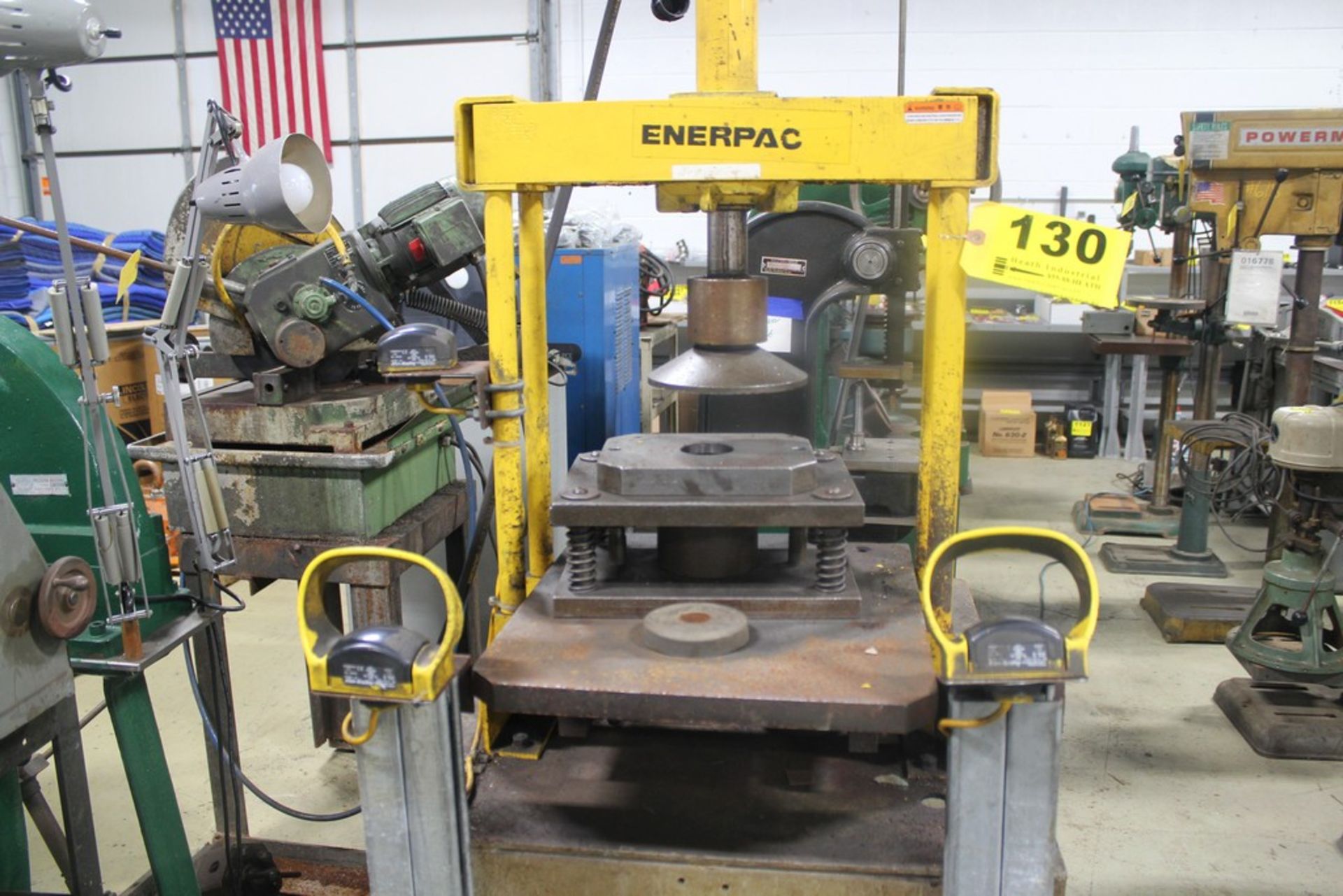 ENERPAC BENCHTOP H-FRAME PRESS, WITH DUAL PALM BUTTONS, ENERPAC HYDRAULIC UNIT - Image 3 of 6