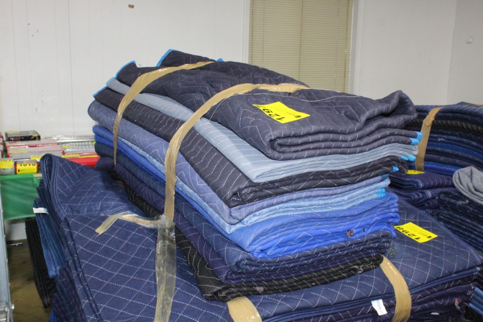 (10) PADDED MOVING BLANKETS