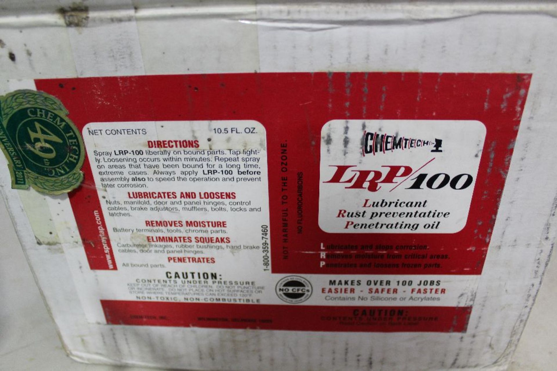 (11) Cans LRP 100 lubricant. - Image 2 of 2