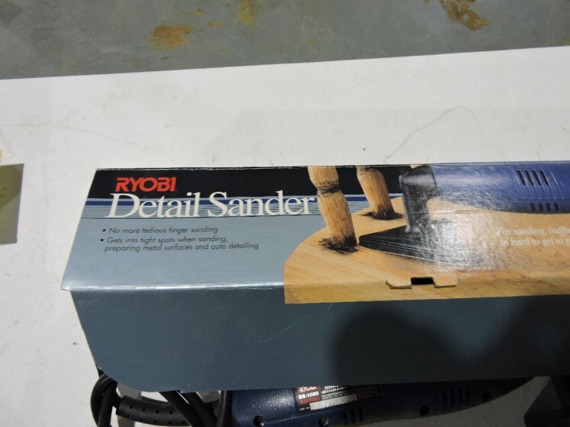 Ryobi detail sander.