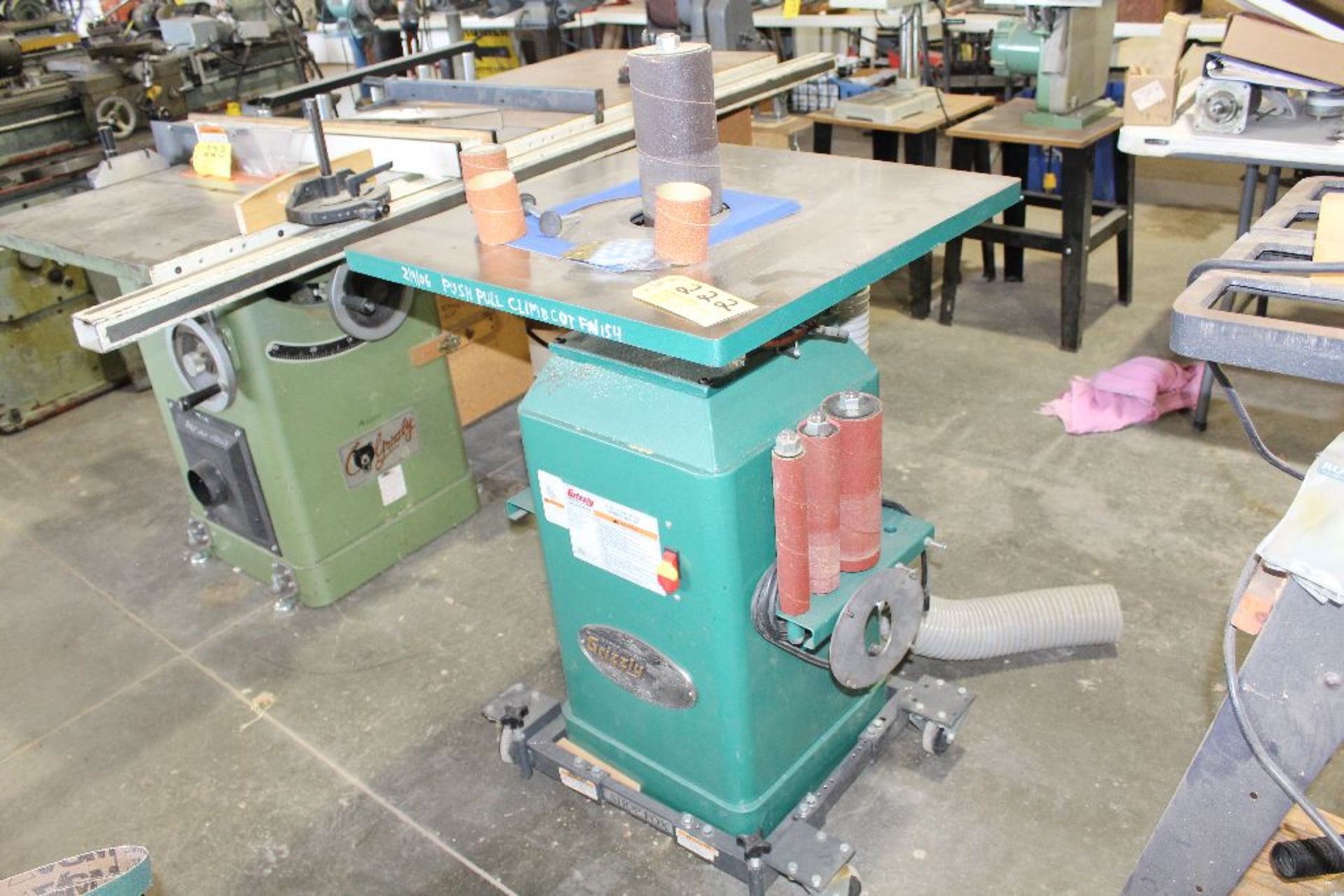 Grizzly G1071 oscillating spindle sander.