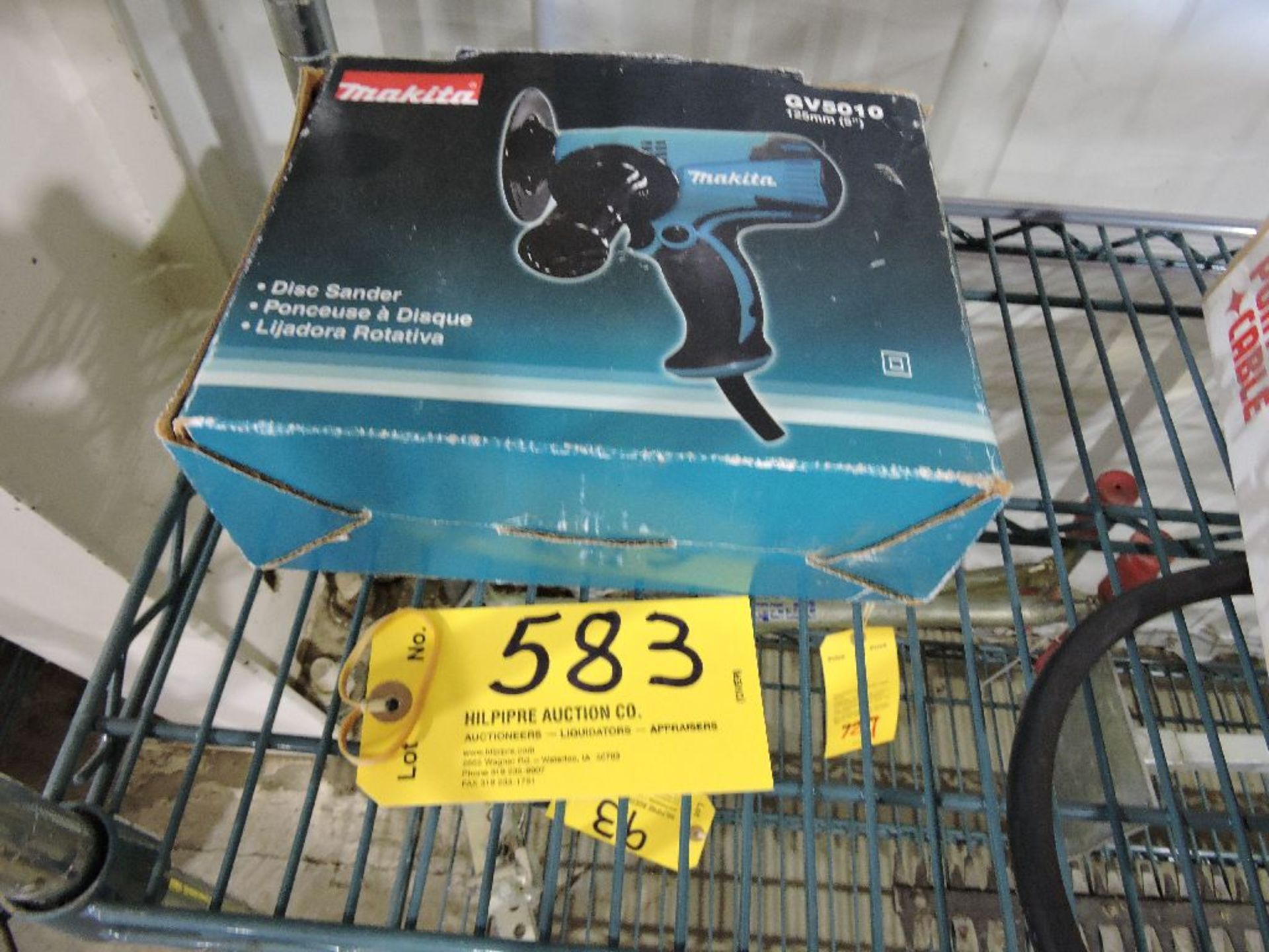 Makita electric disk sander model GV5010.