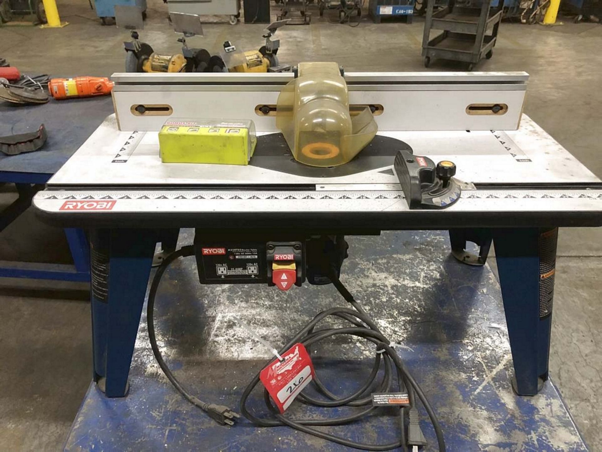 Ryobi Model A25RT02 Router Table