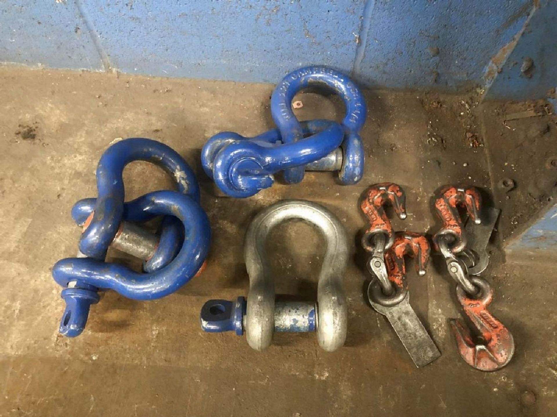 Clevis Hooks