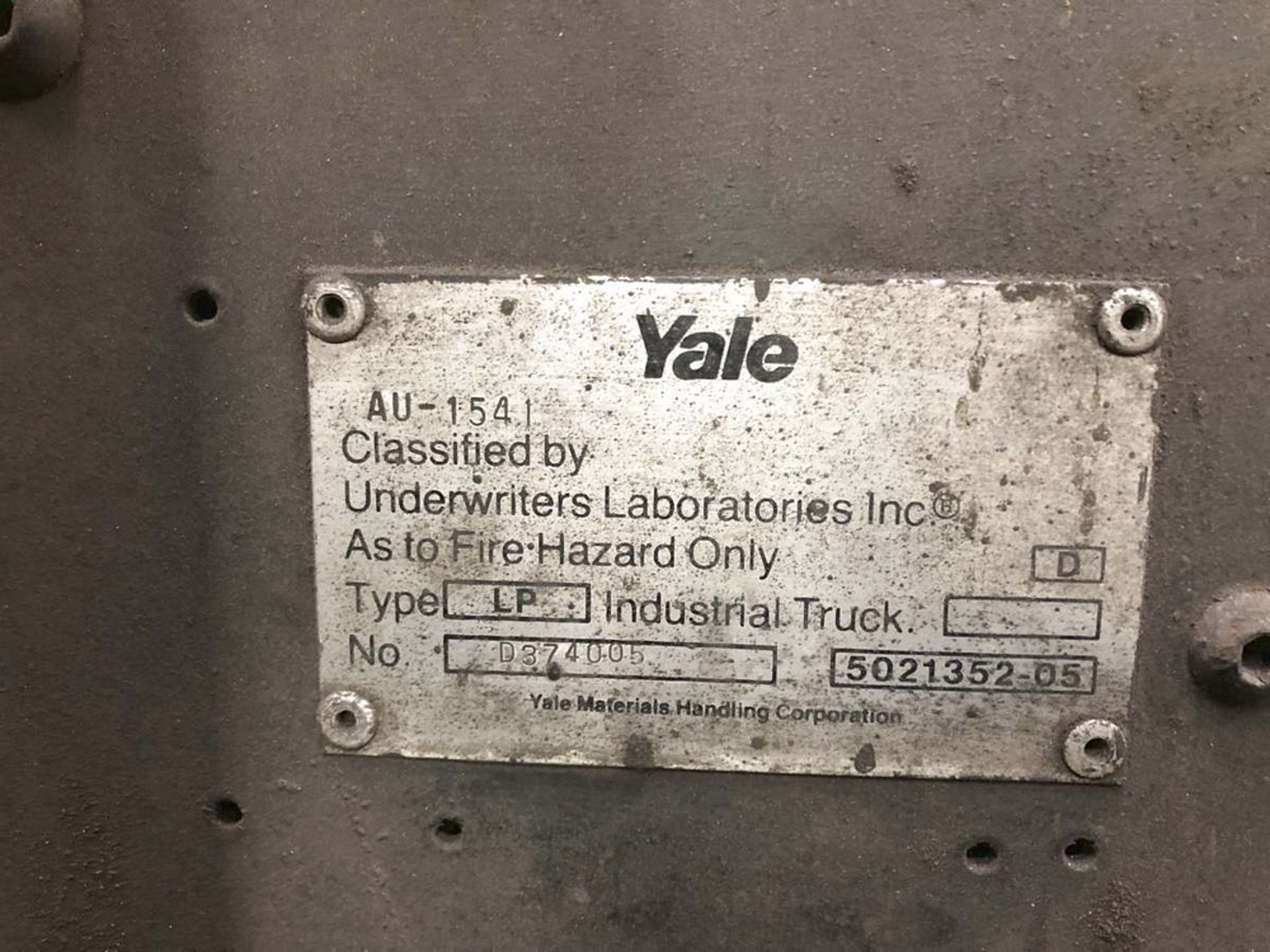 Yale Model GLC080LGNGAE085 LP Forklift Truck - Image 12 of 13