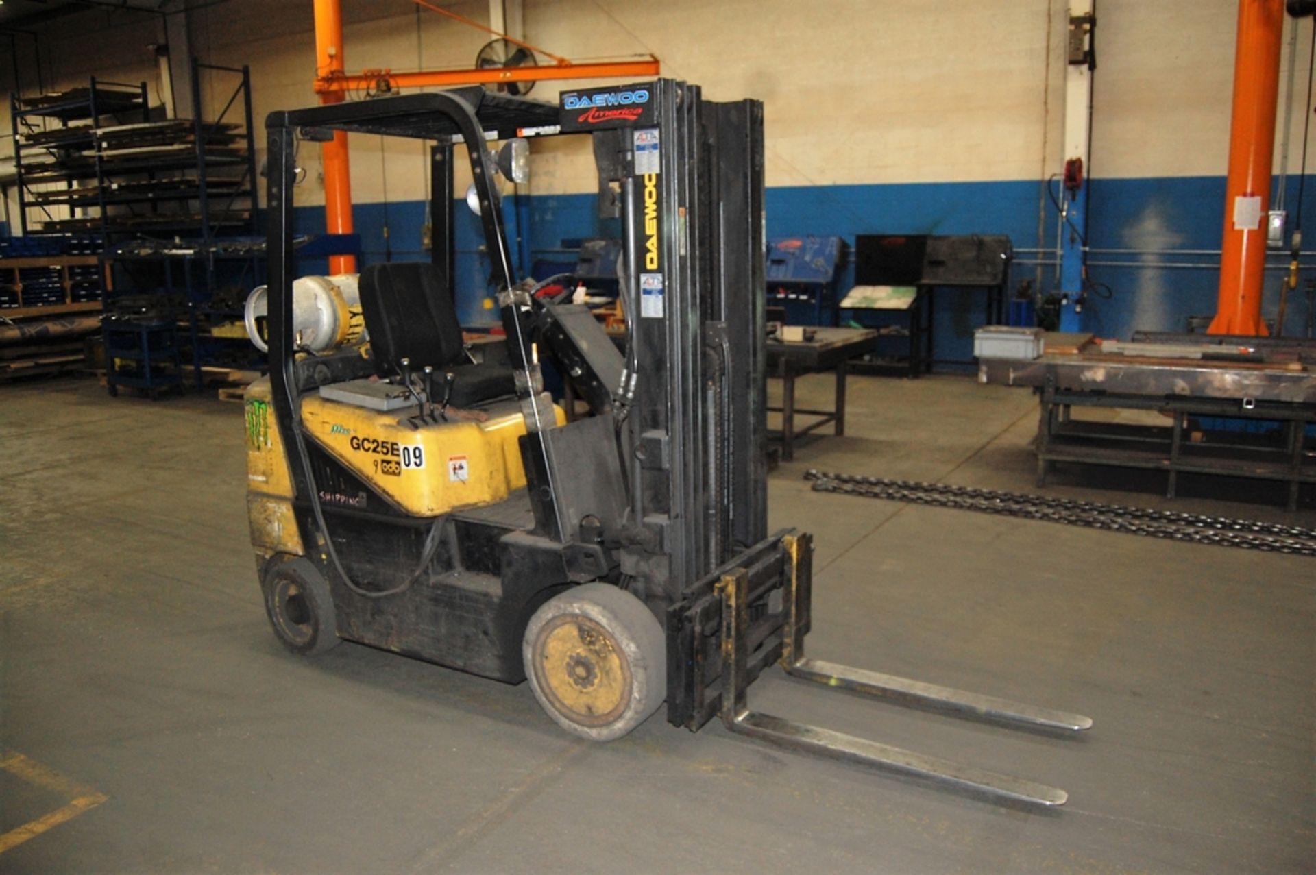 Daewoo Model GC25E-3 LP Forklift Truck - Image 2 of 17