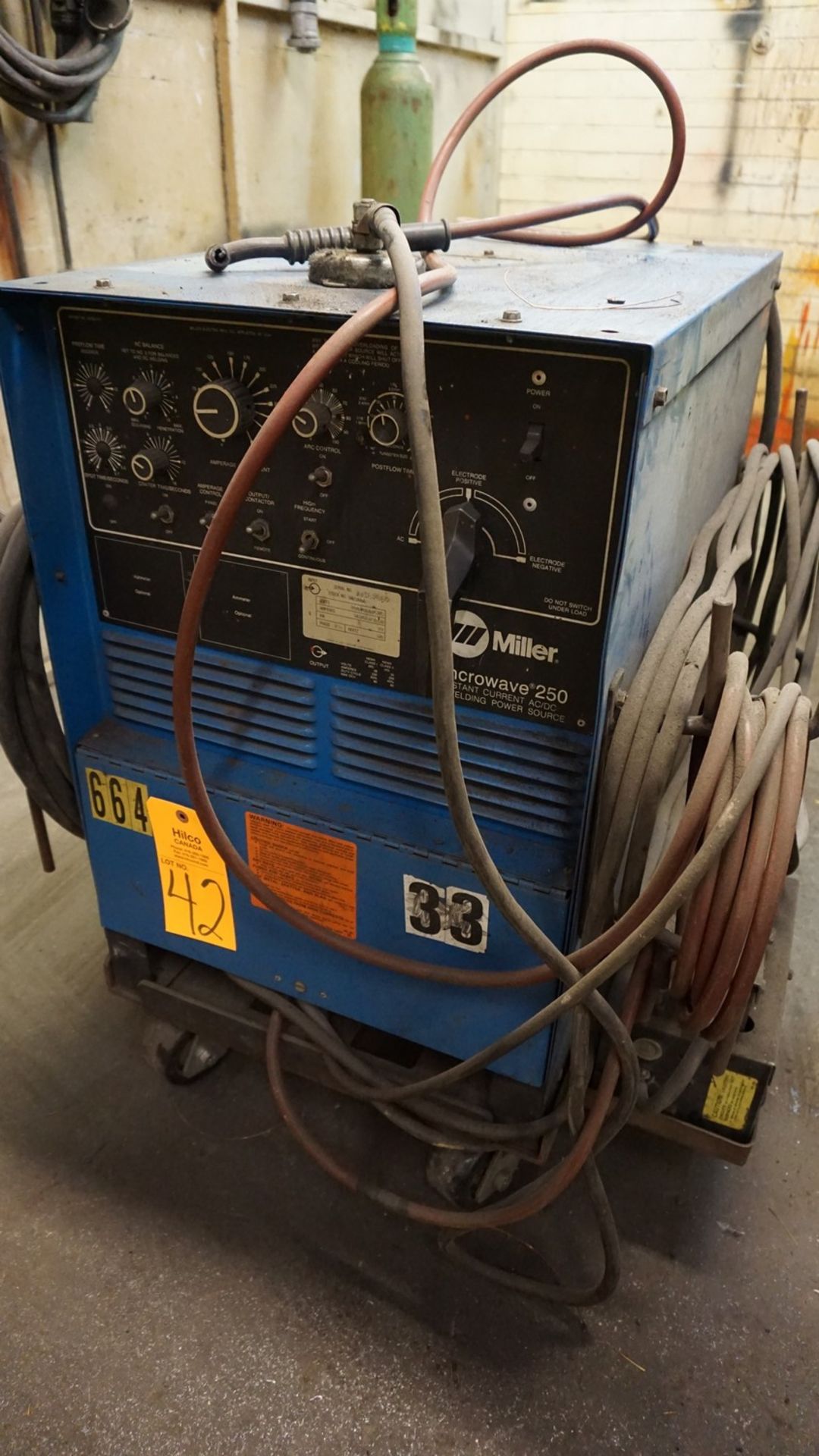 Miller Syncowave 250 Constant Current AC/DC Arc Welding Power Source, Serial Number: JJ387869