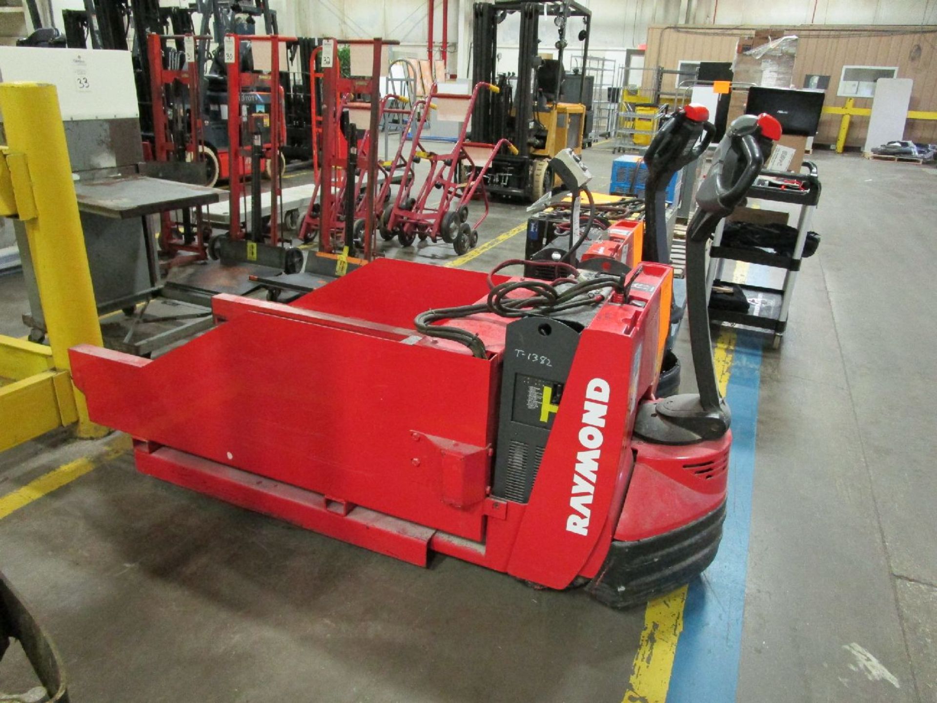 Raymond Model 102T-F45L 4,500 Lb. Electric Pallet Jack