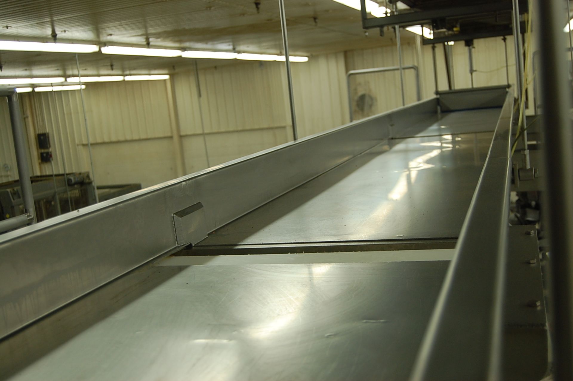 Smalley 40' x 24" Stainless Steel Vibratory Conveyor - Image 2 of 4