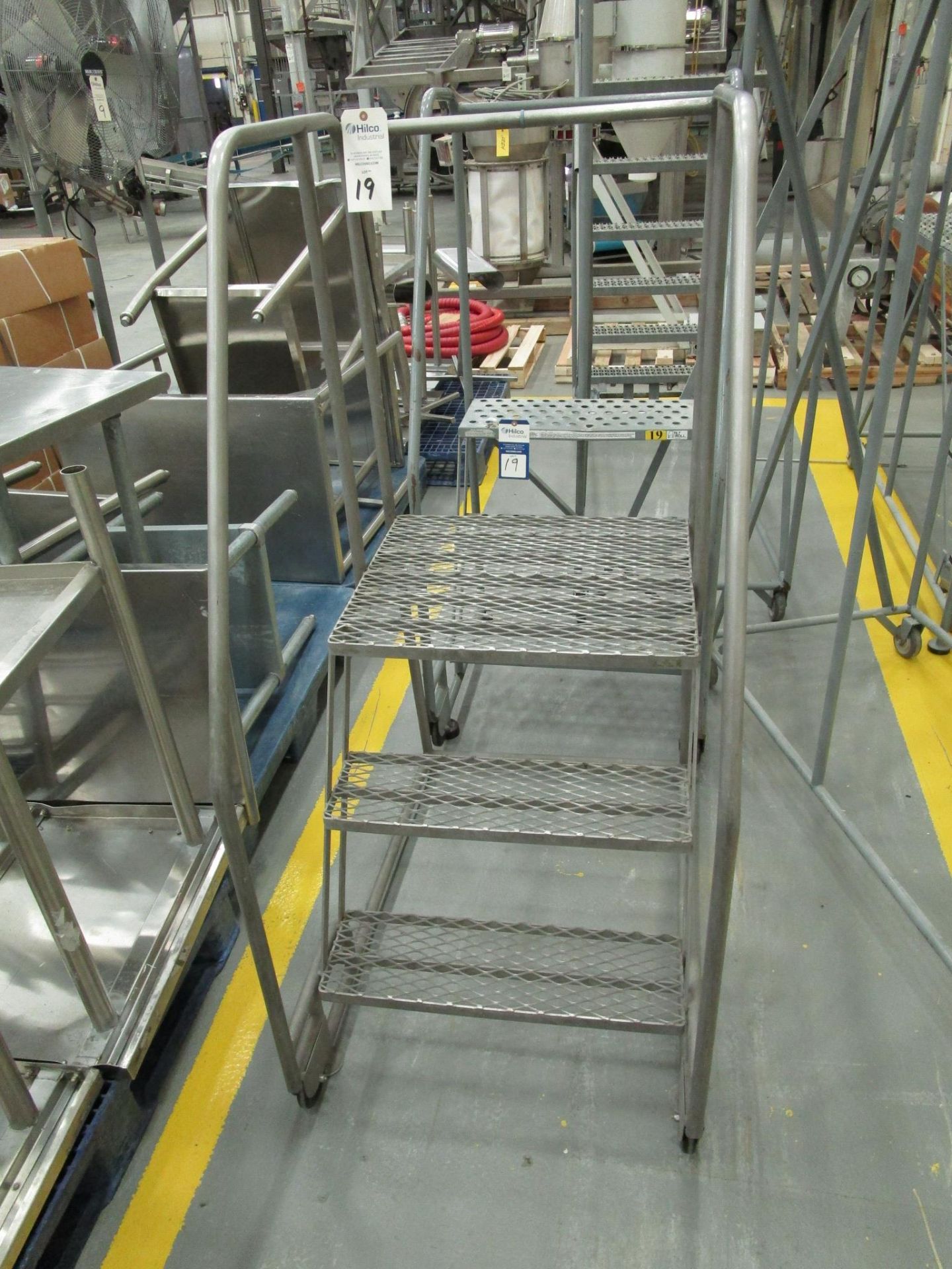 Cotterman 3 Step Safety Platform Ladder