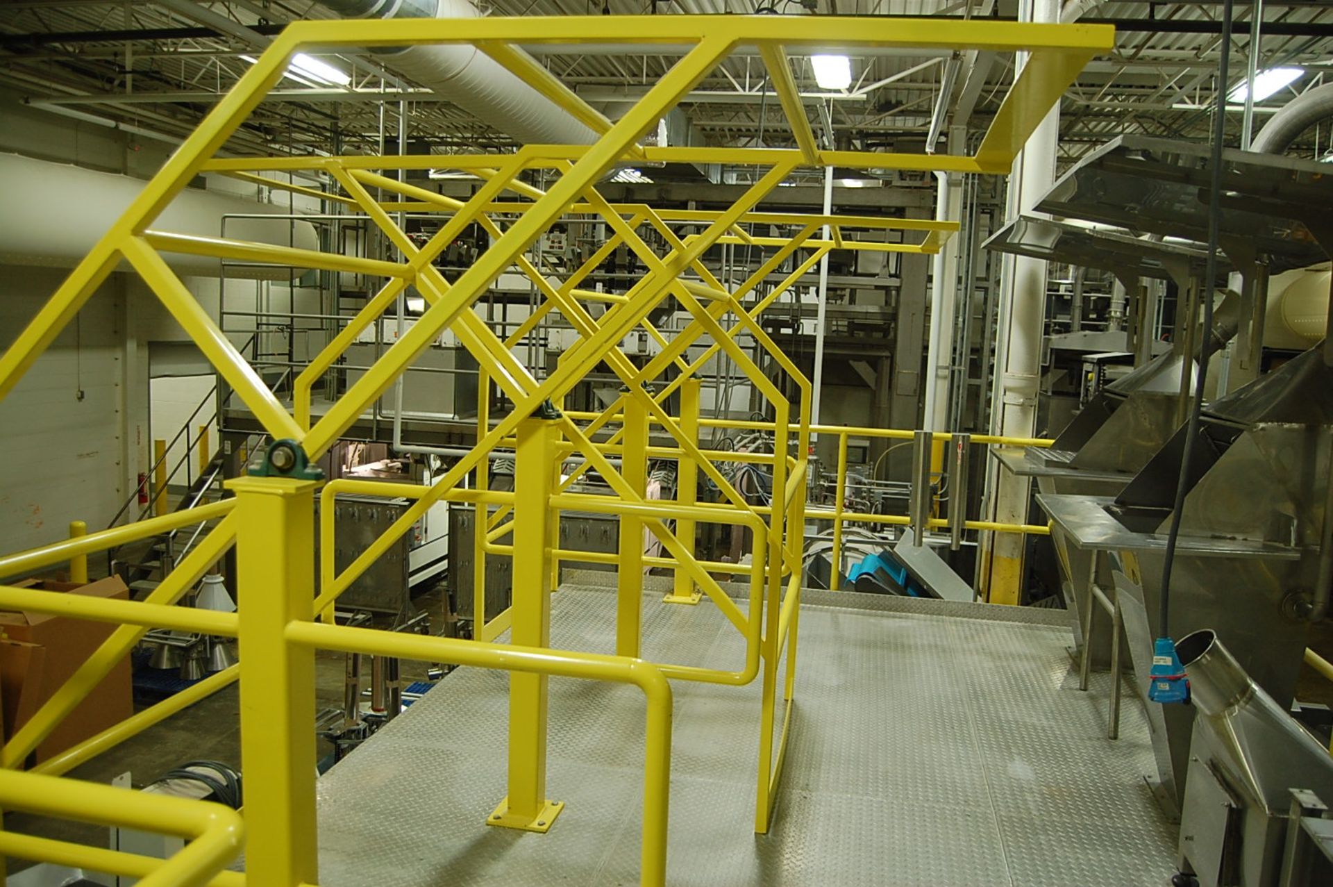 Mezzanine - Image 4 of 6