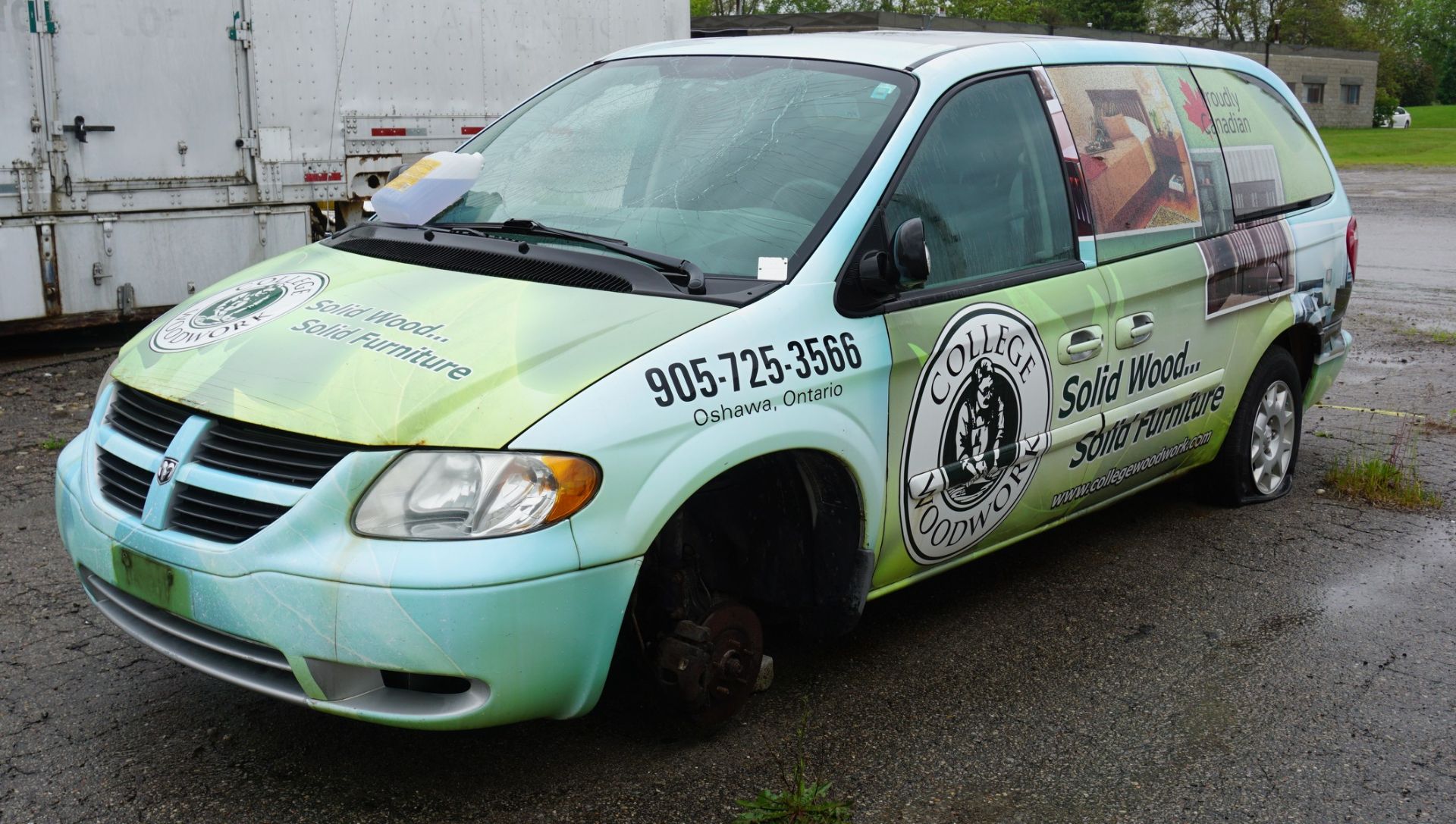 2005 Dodge Model Grand Caravan Van