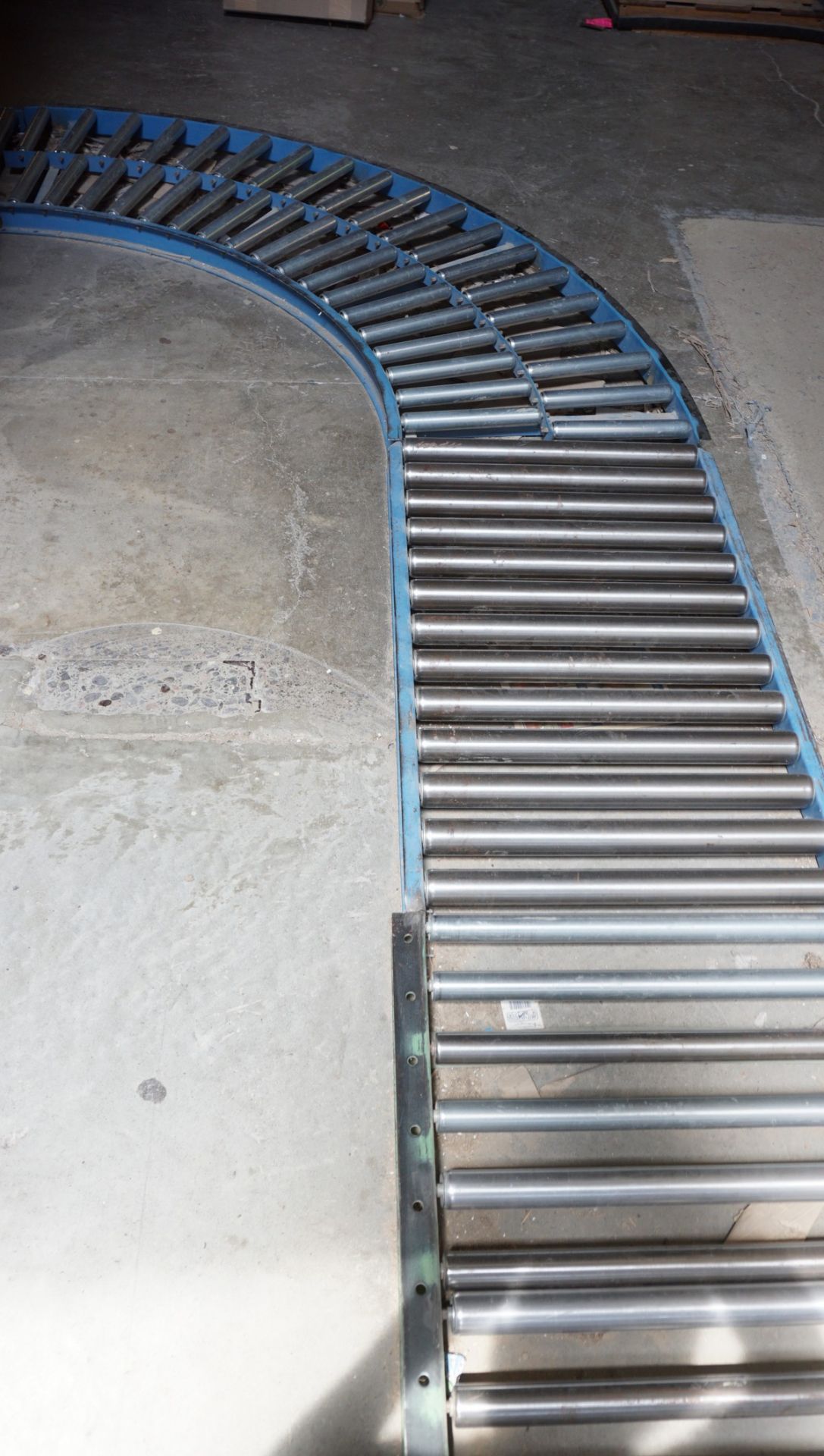 Approx. 470' x 23" W Floor Mounted Roller Conveyor - Image 4 of 8