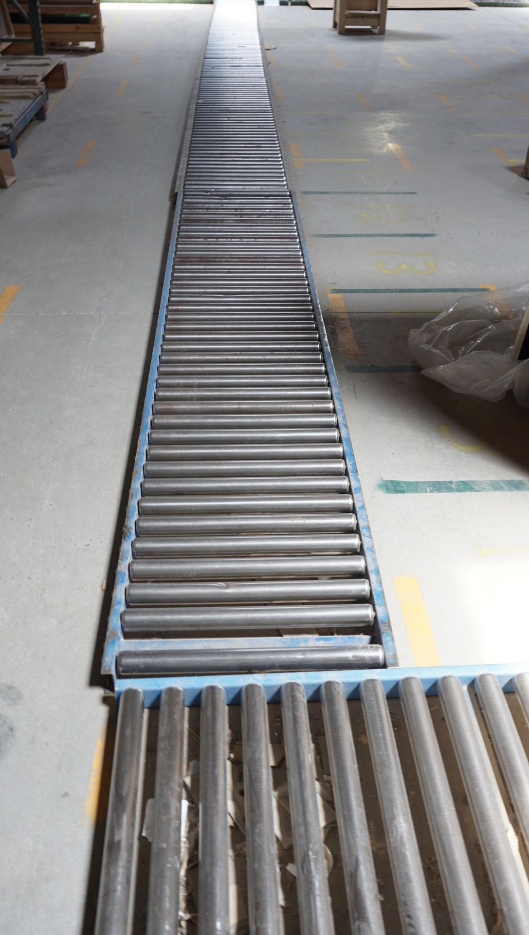 Approx. 470' x 23" W Floor Mounted Roller Conveyor