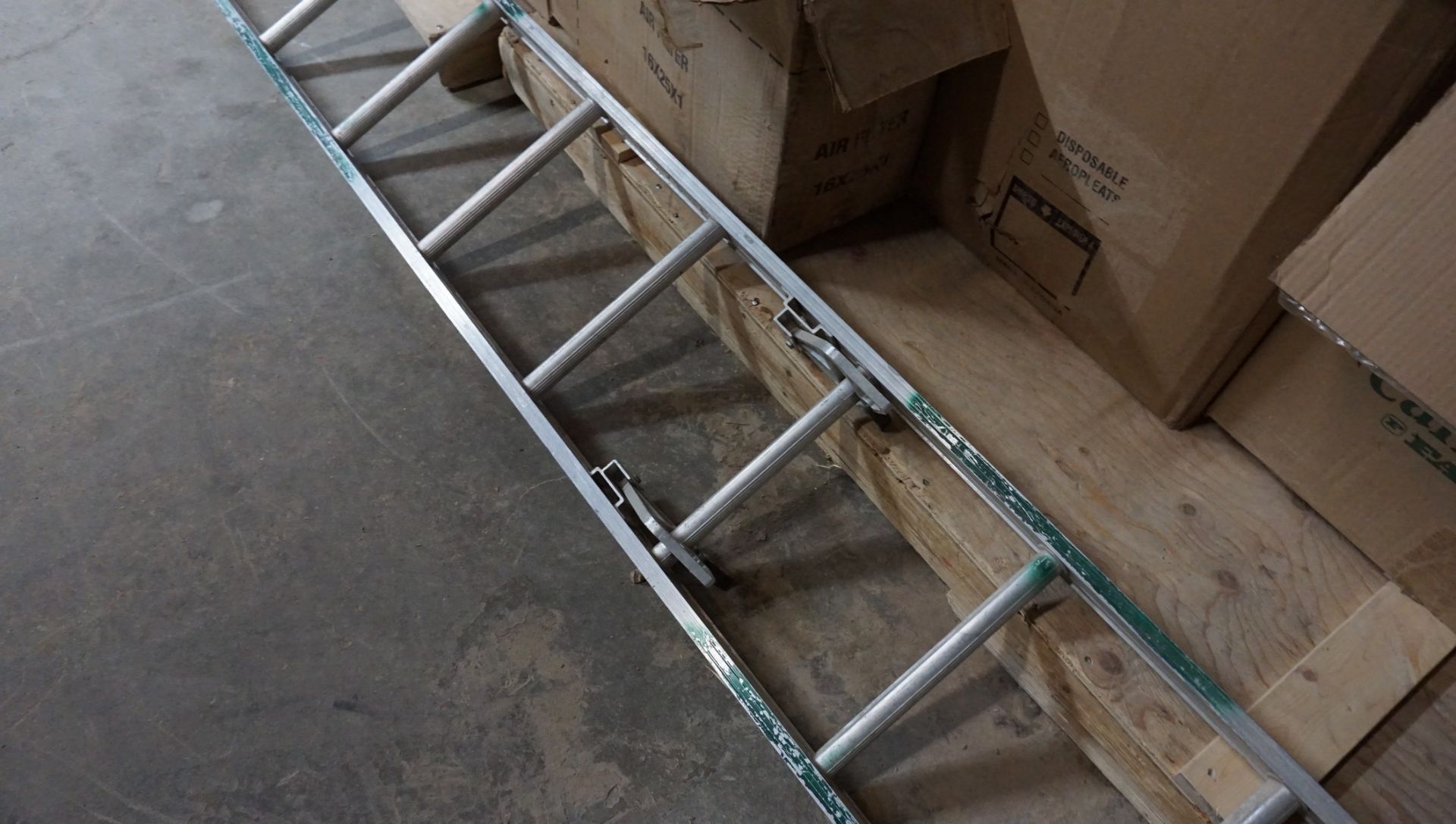 Extension Ladder - Image 2 of 2