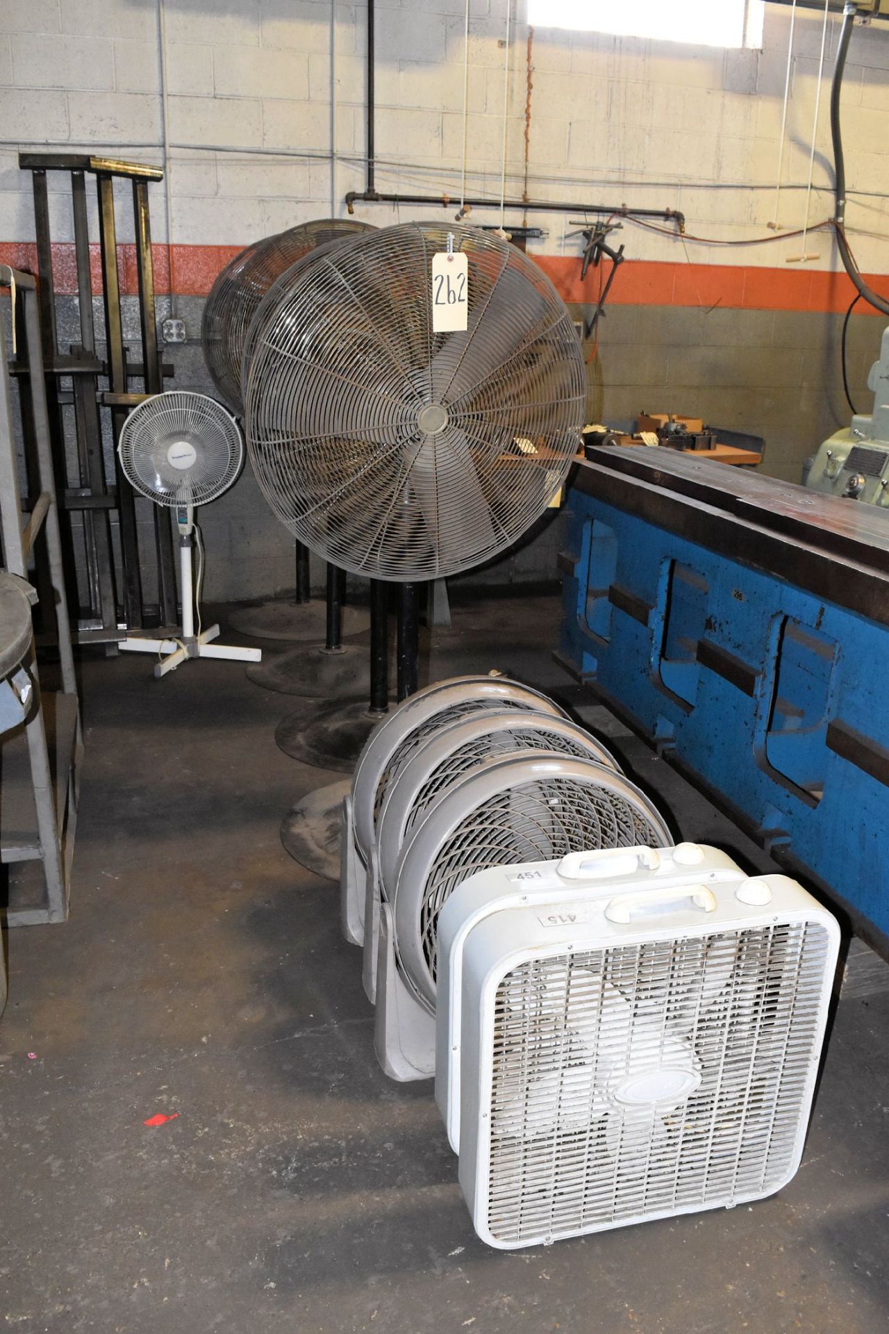 (4) Pedestal Fans and (6) Office Fans